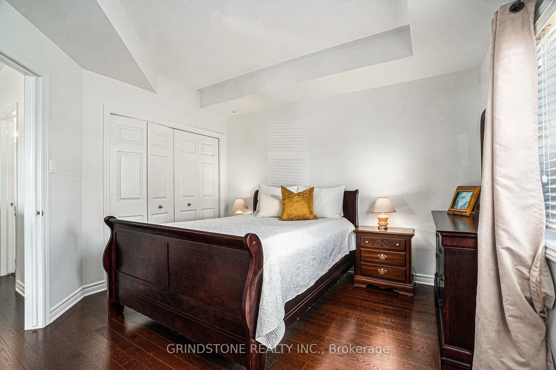 137 Harthill Way, #L