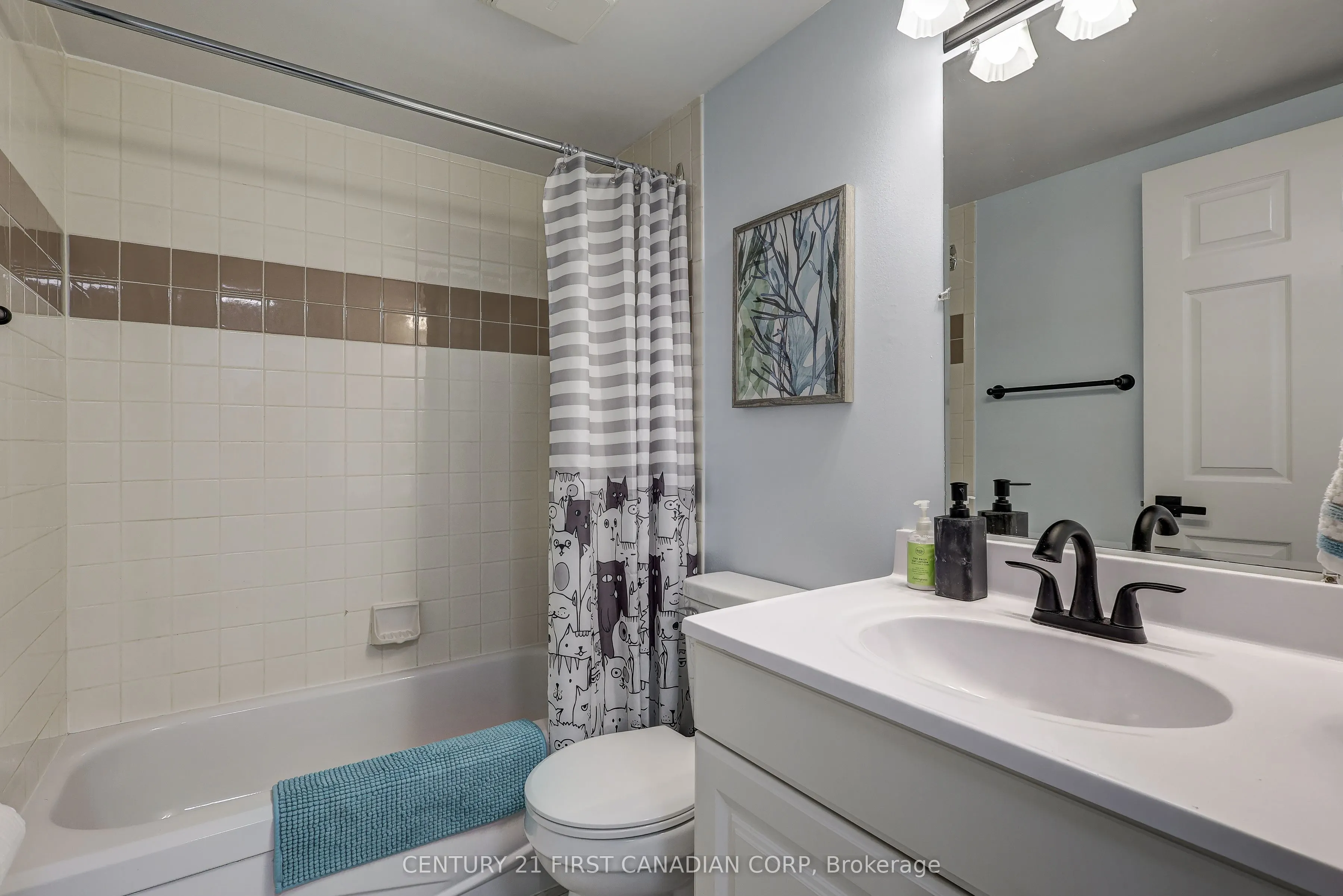 155 Kent Street, #506