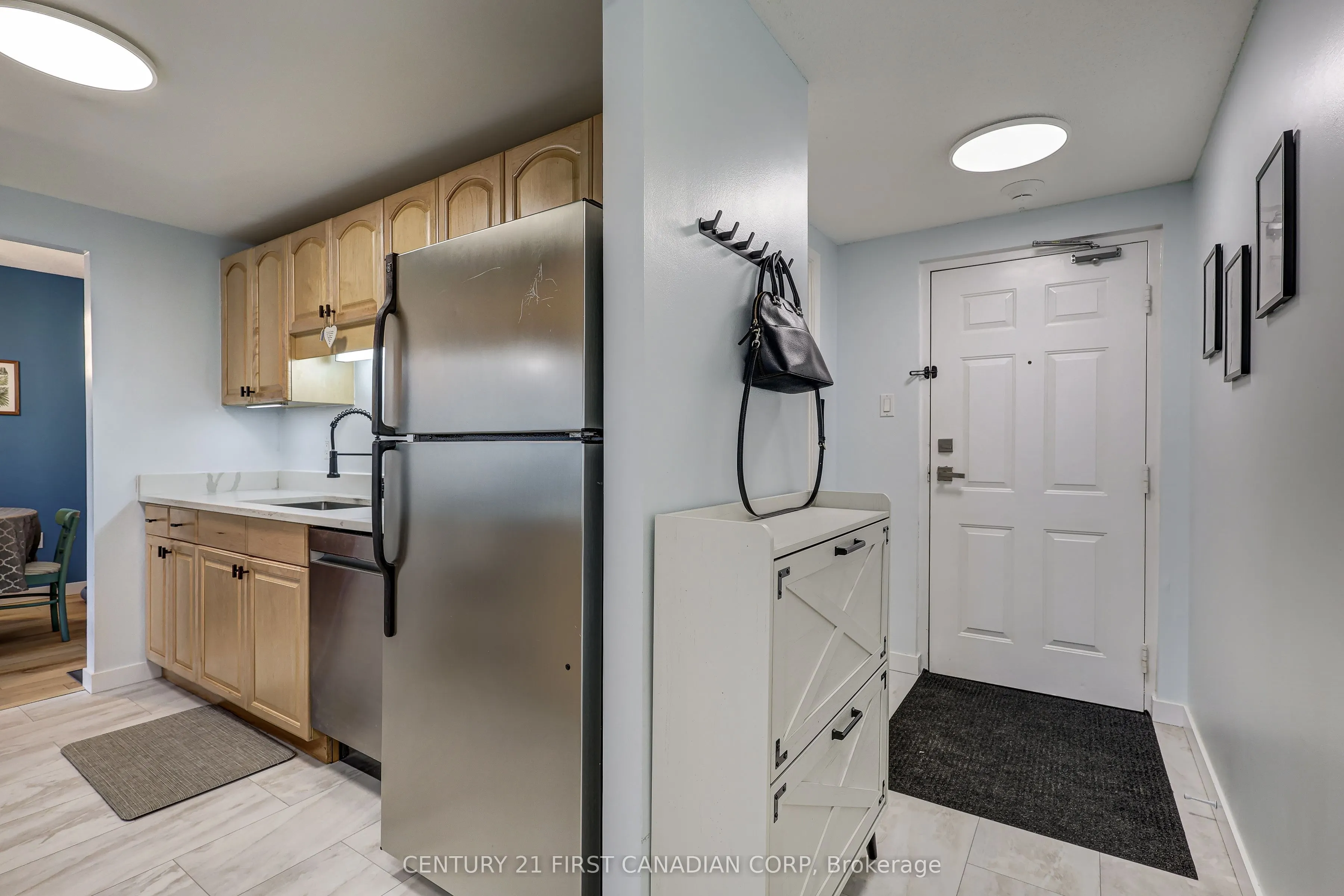 155 Kent Street, #506