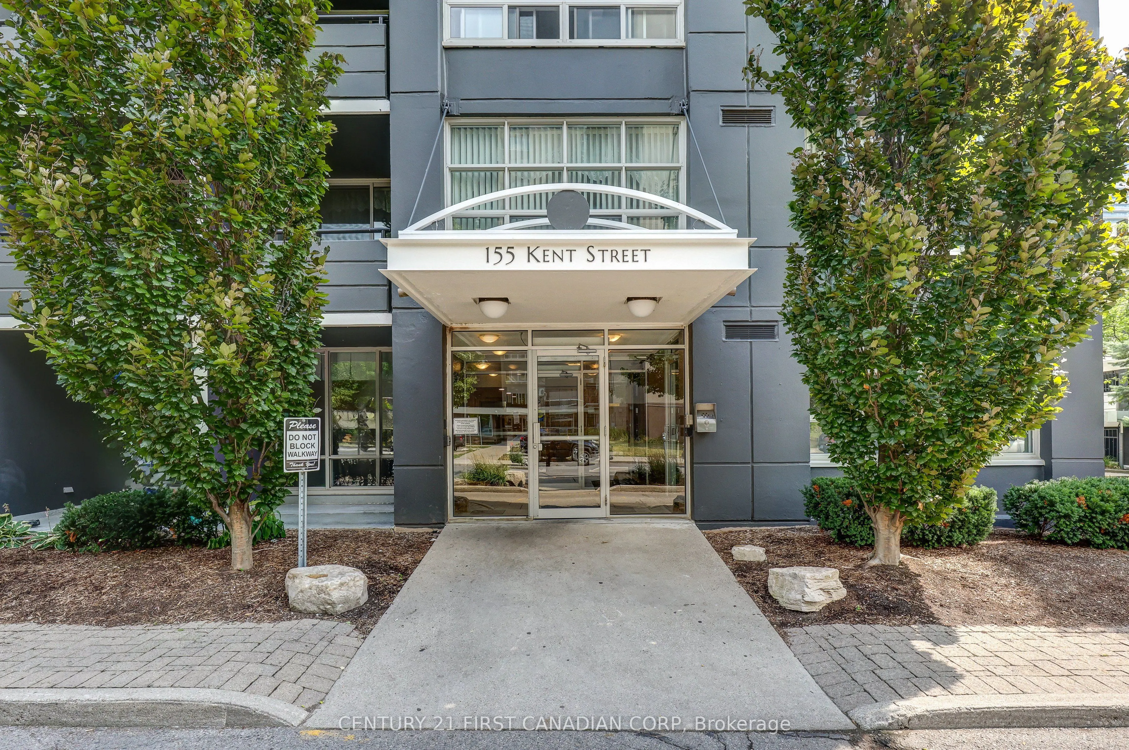 155 Kent Street, #506