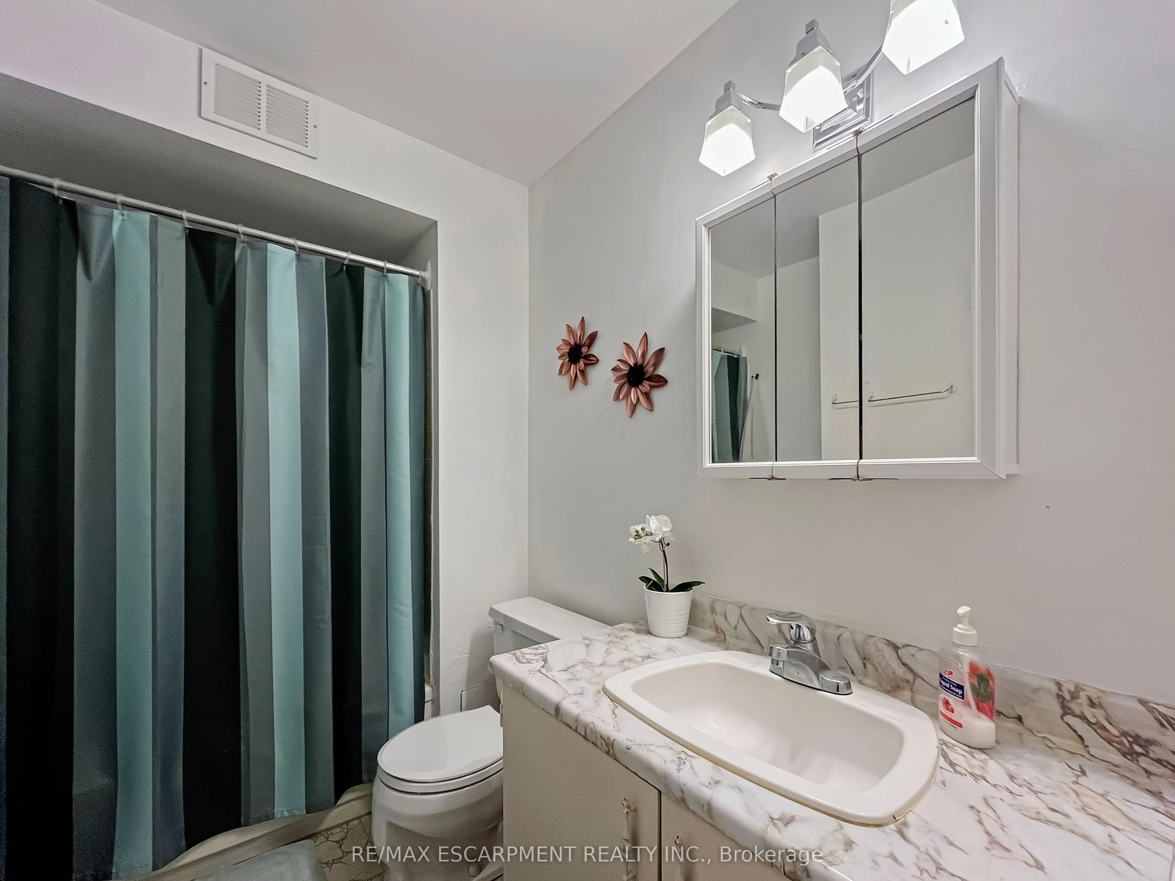 350 Quigley Road, #723