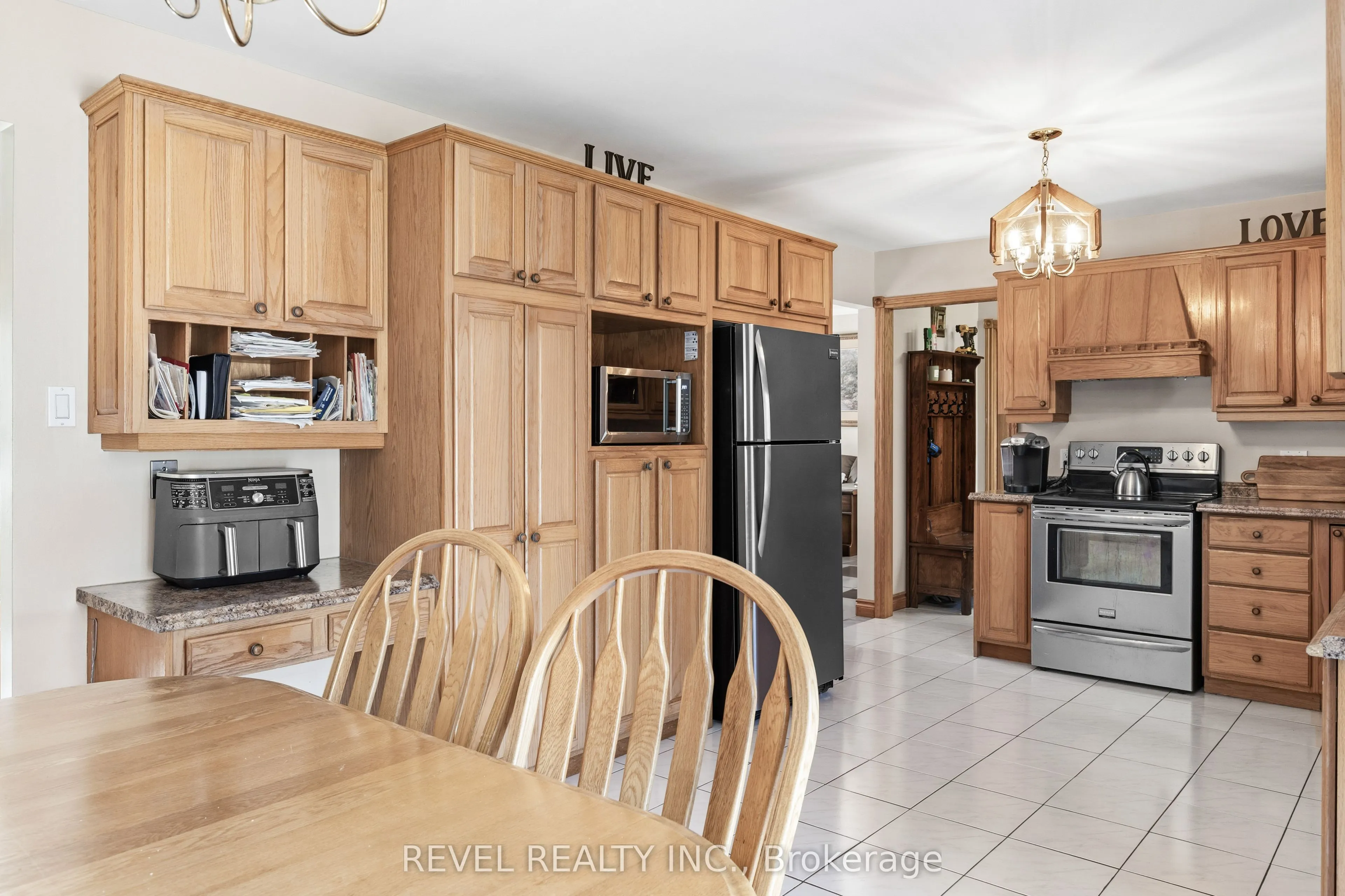 2371 County Rd 48 Road