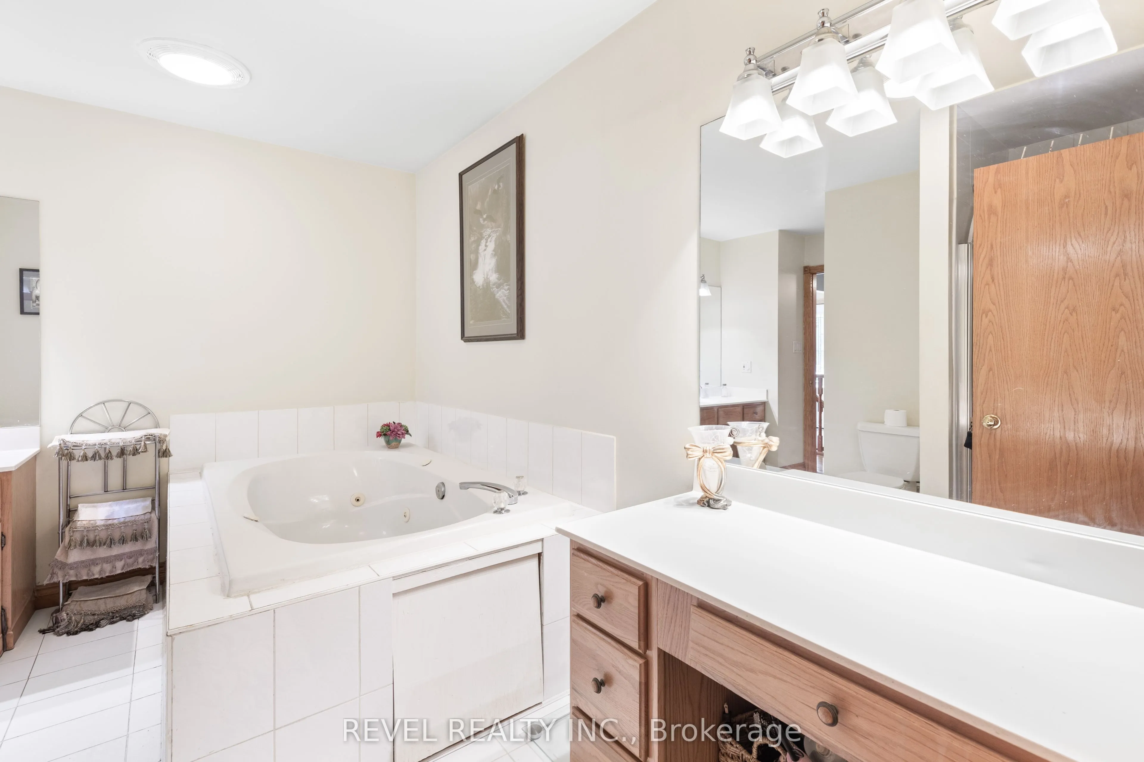 2371 County Rd 48 Road