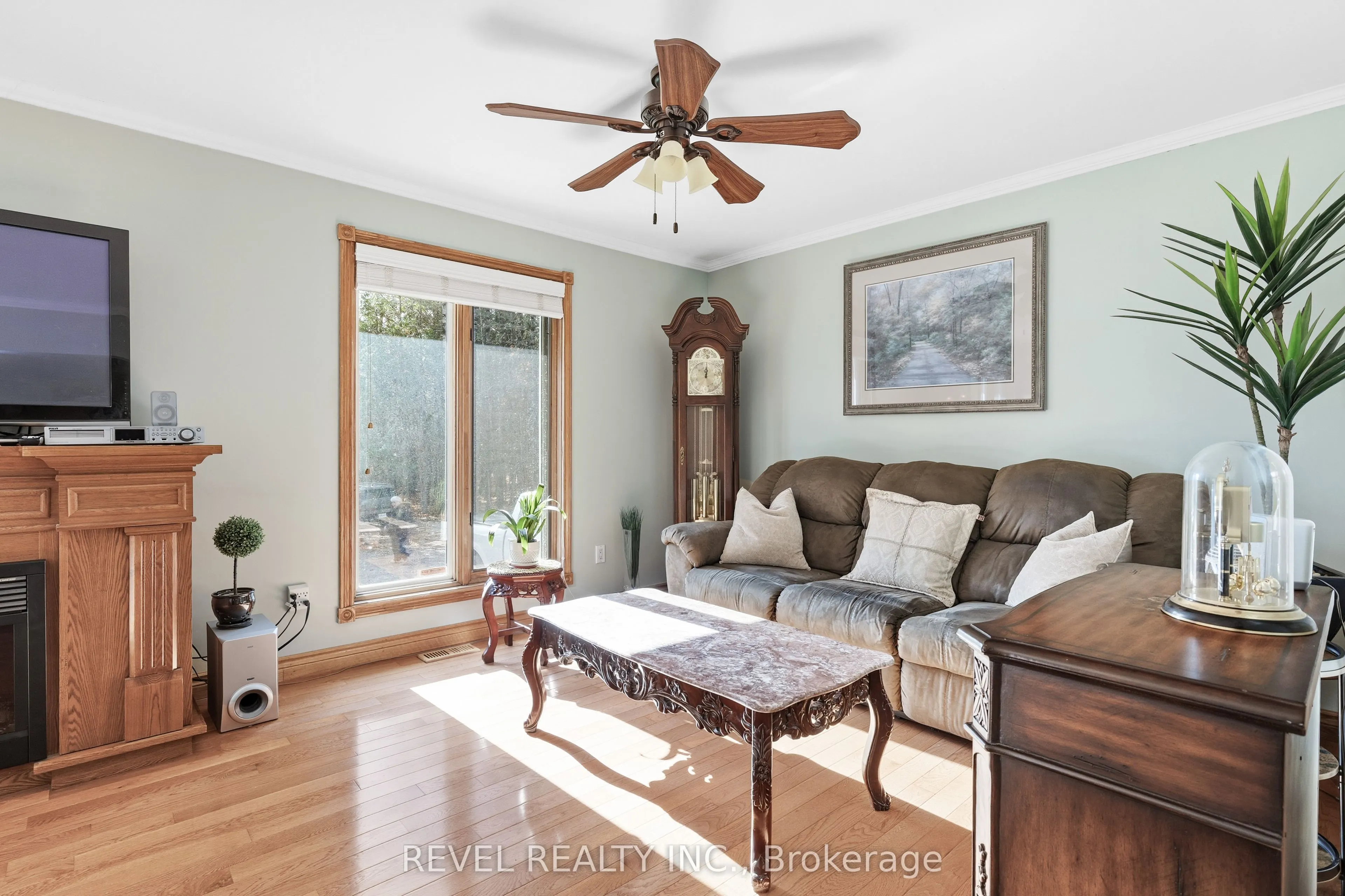 2371 County Rd 48 Road