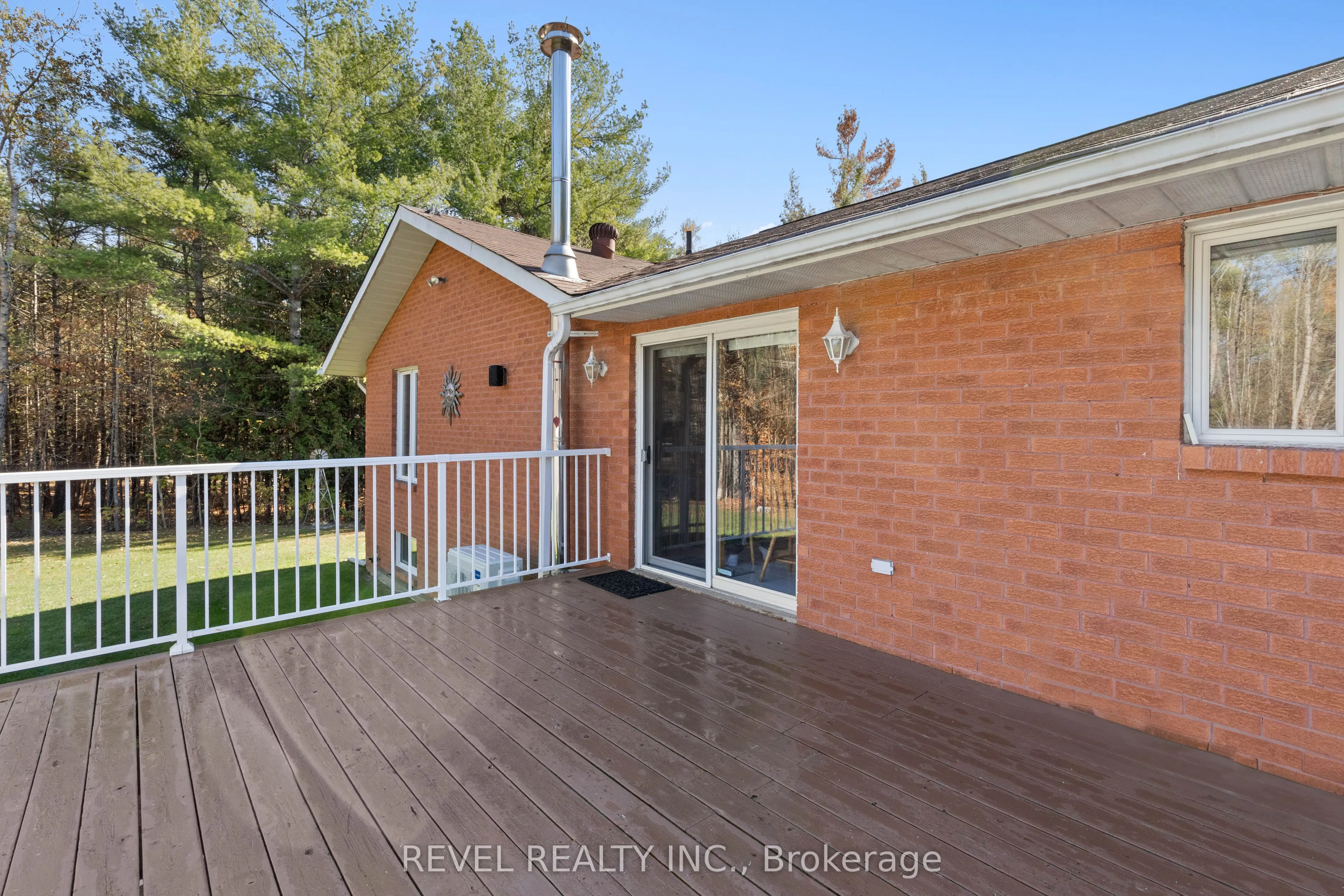 2371 County Rd 48 Road