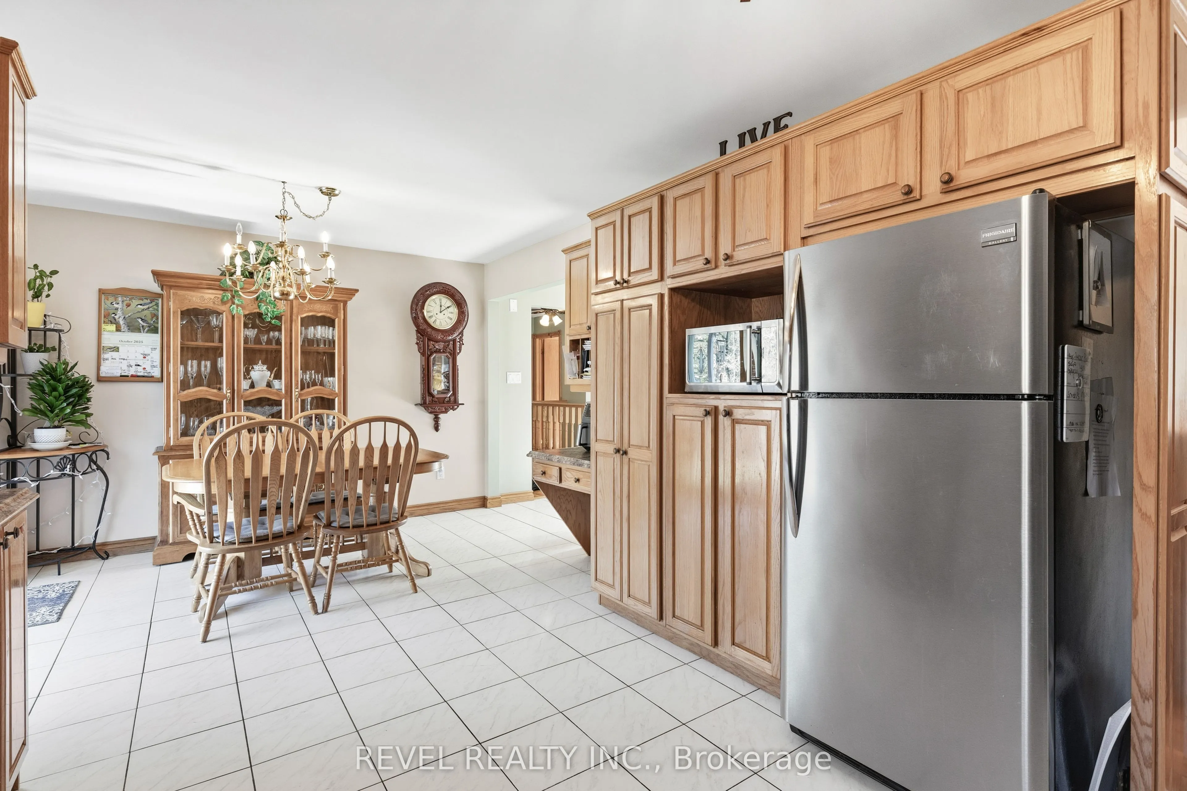 2371 County Rd 48 Road