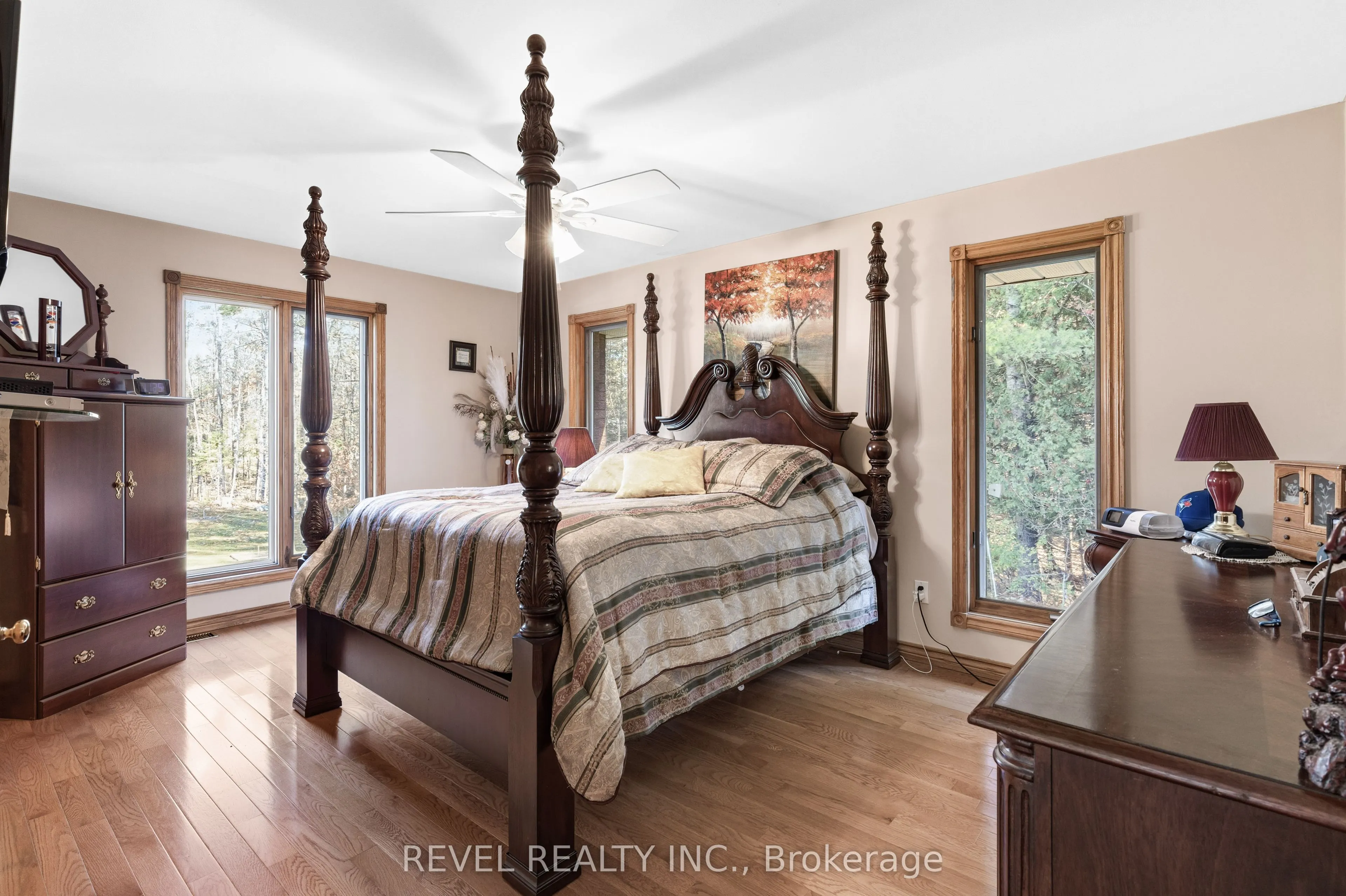 2371 County Rd 48 Road