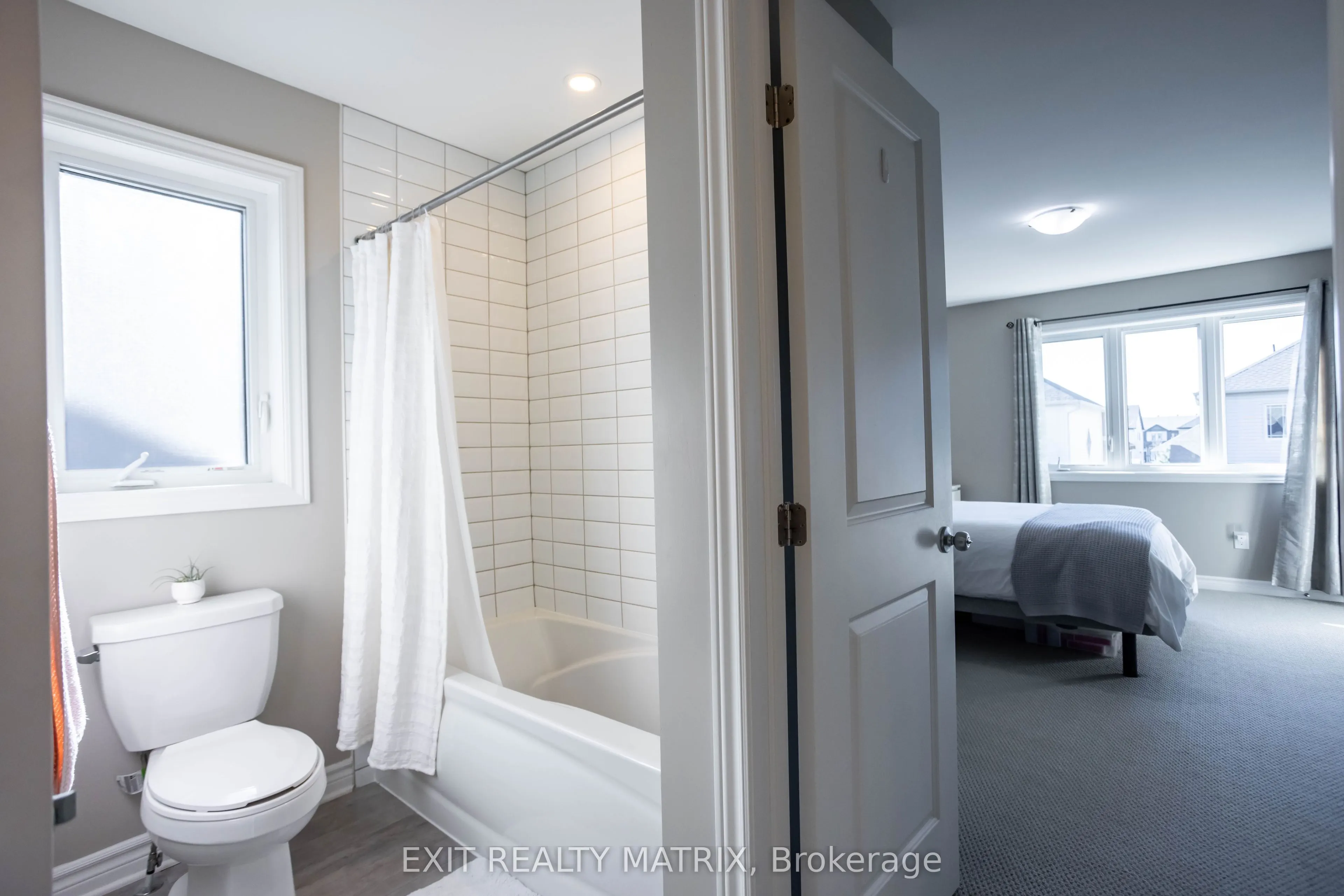 573 Strasbourg Street