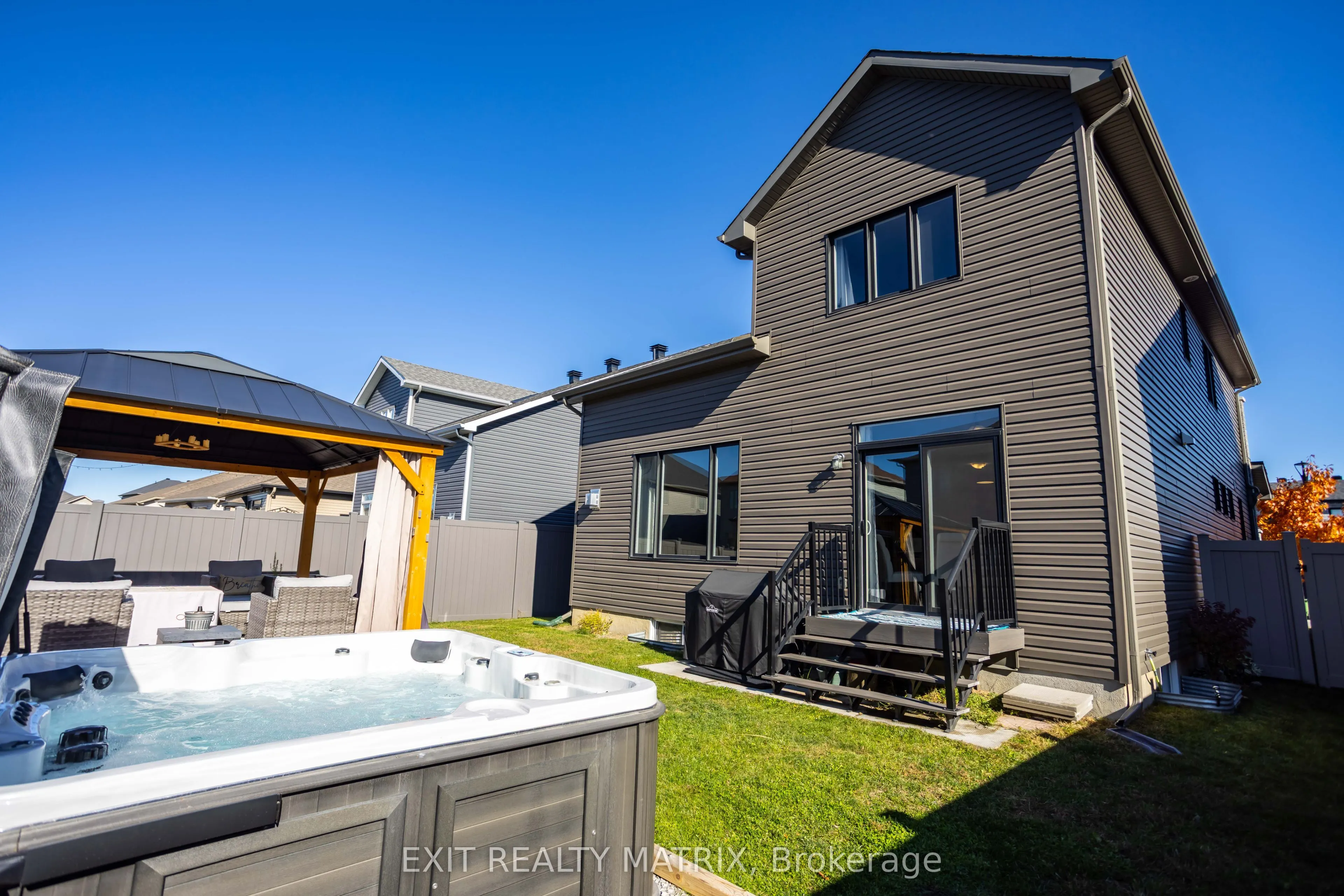 573 Strasbourg Street