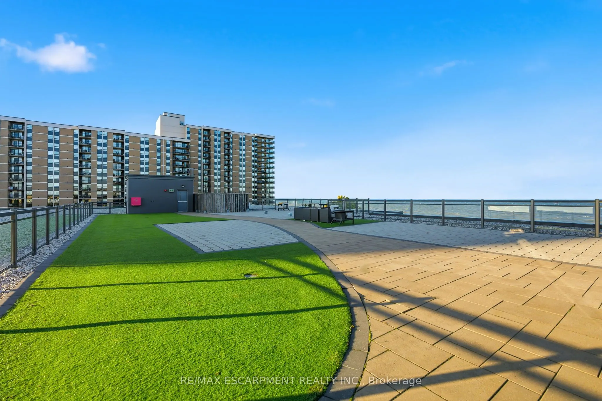 35 Southshore Crescent, #228