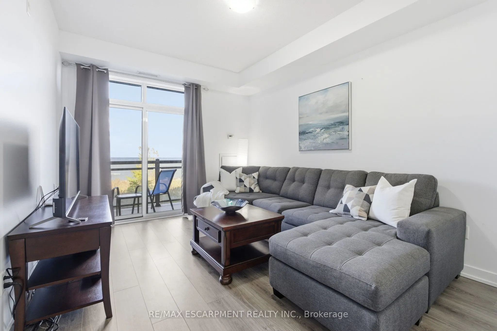 35 Southshore Crescent, #228