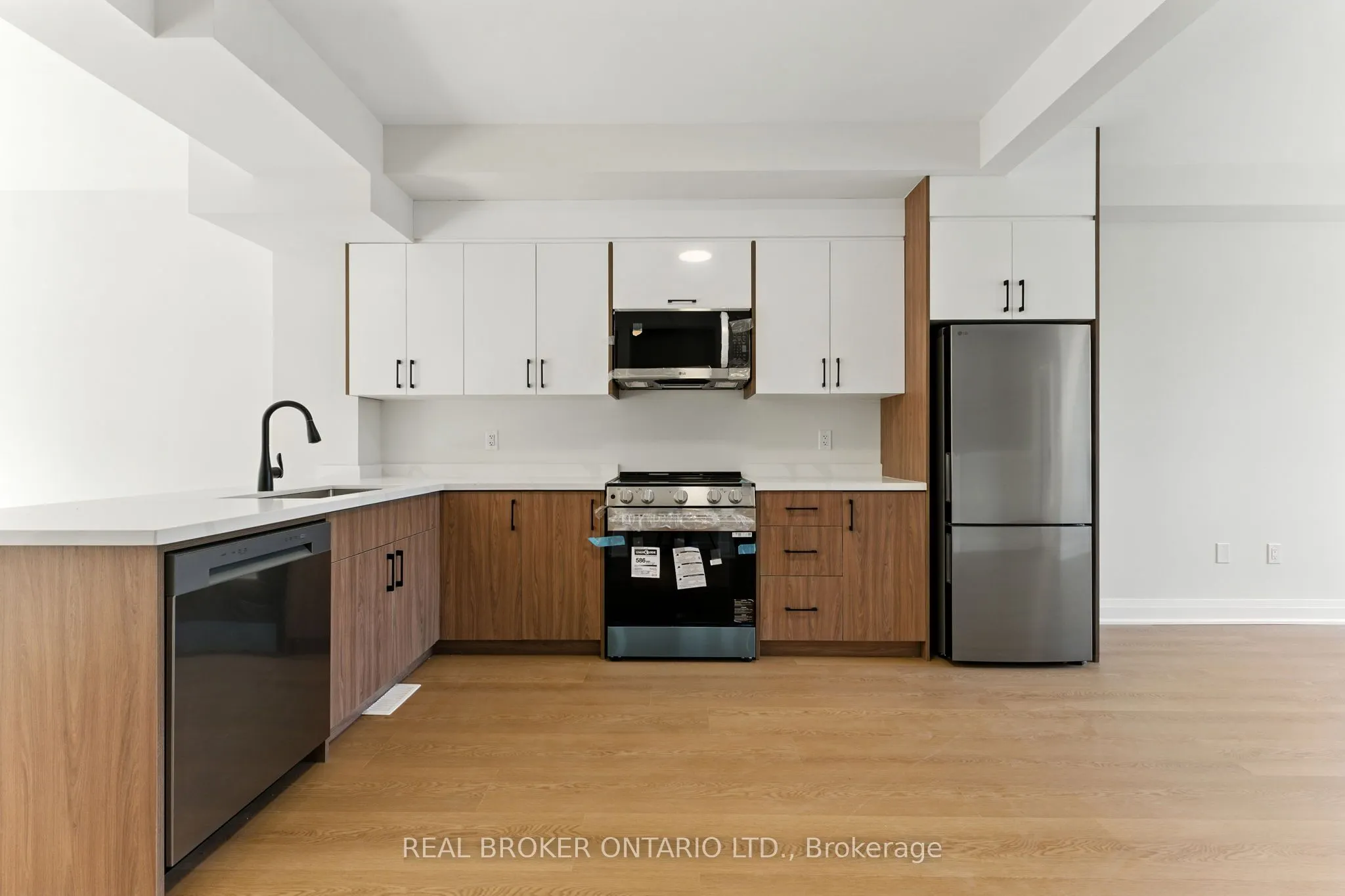 161 Fifth Avenue, #3