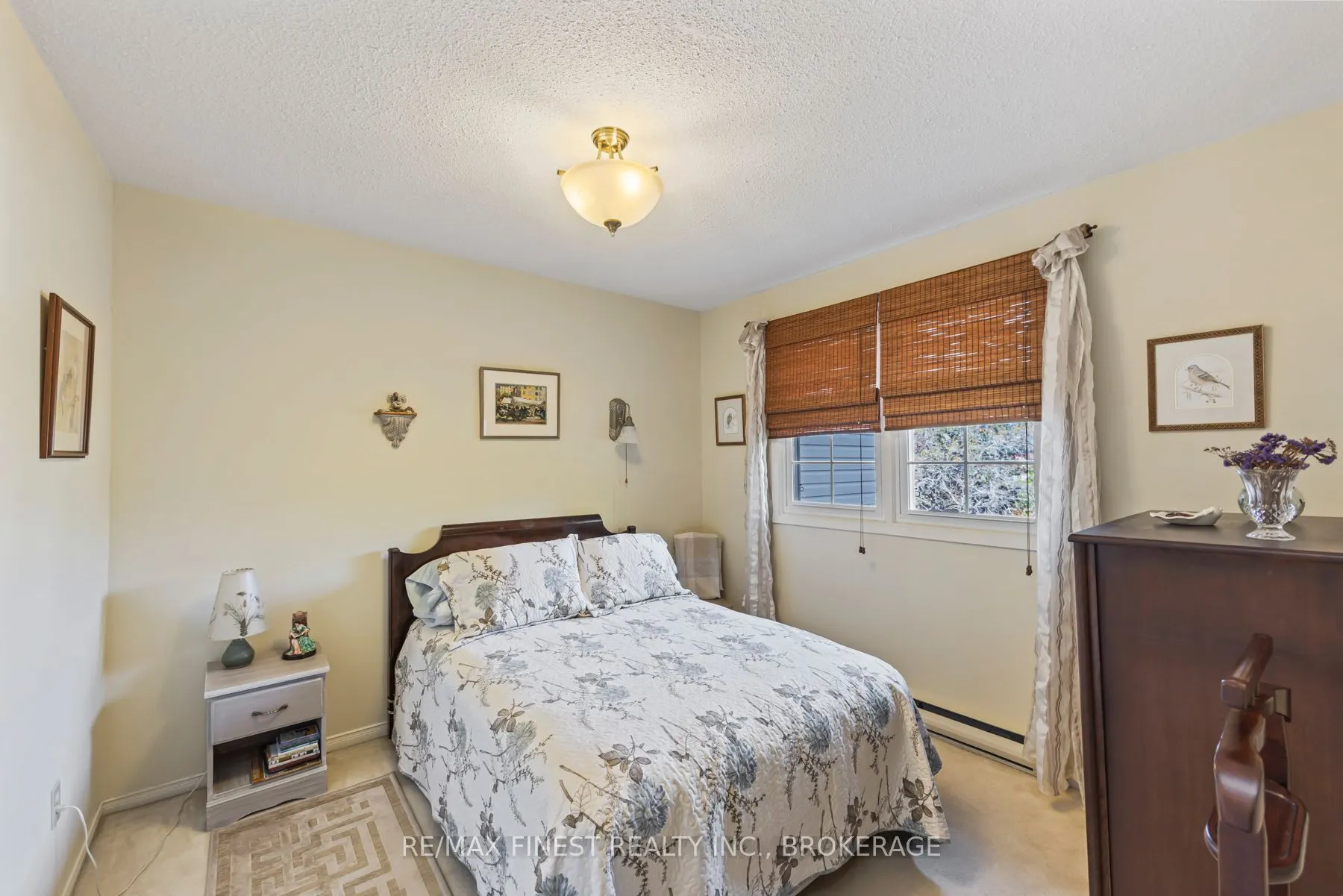 19 Macpherson Avenue, #48