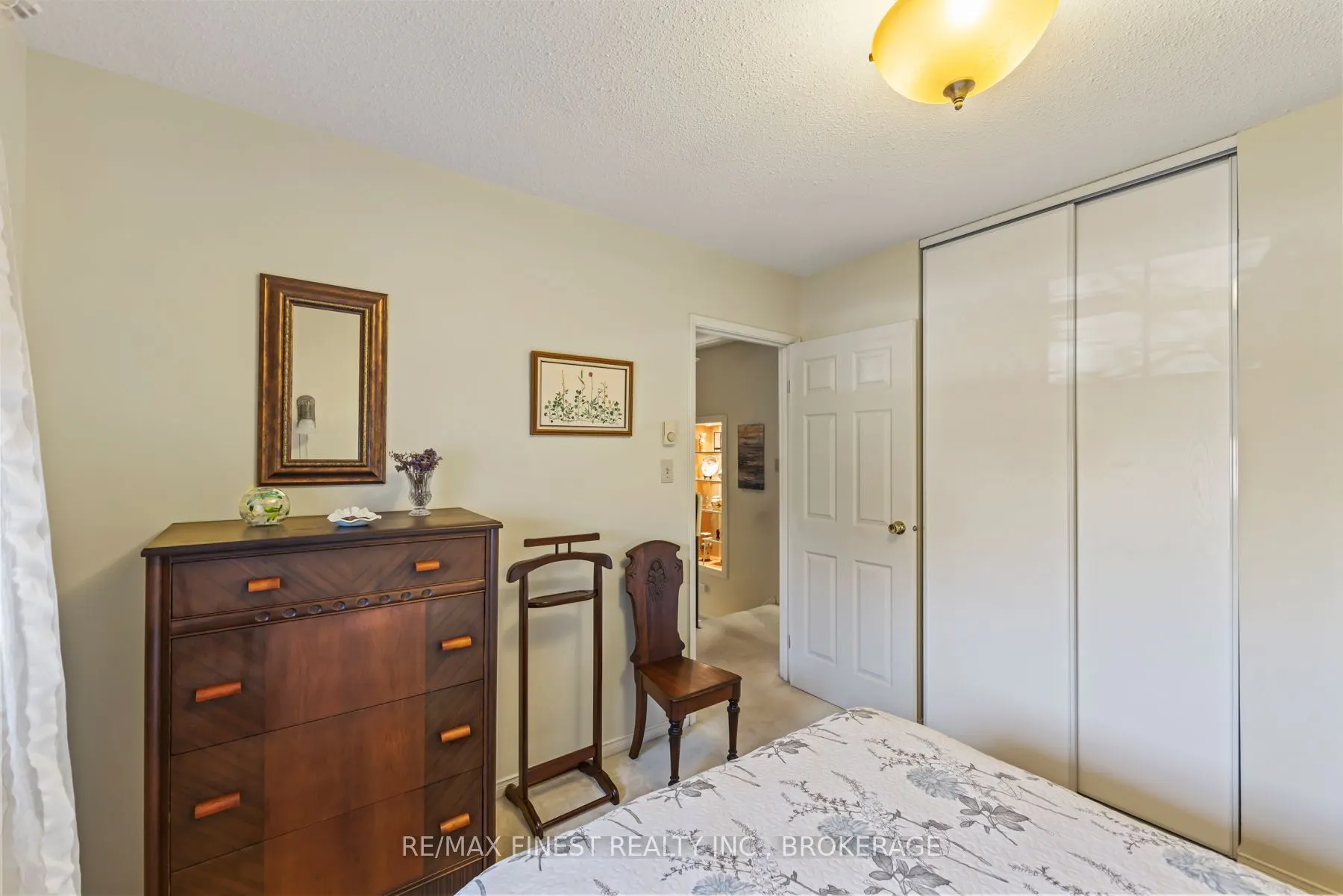 19 Macpherson Avenue, #48