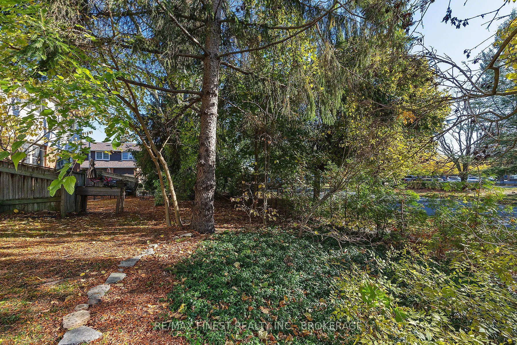 19 Macpherson Avenue, #48