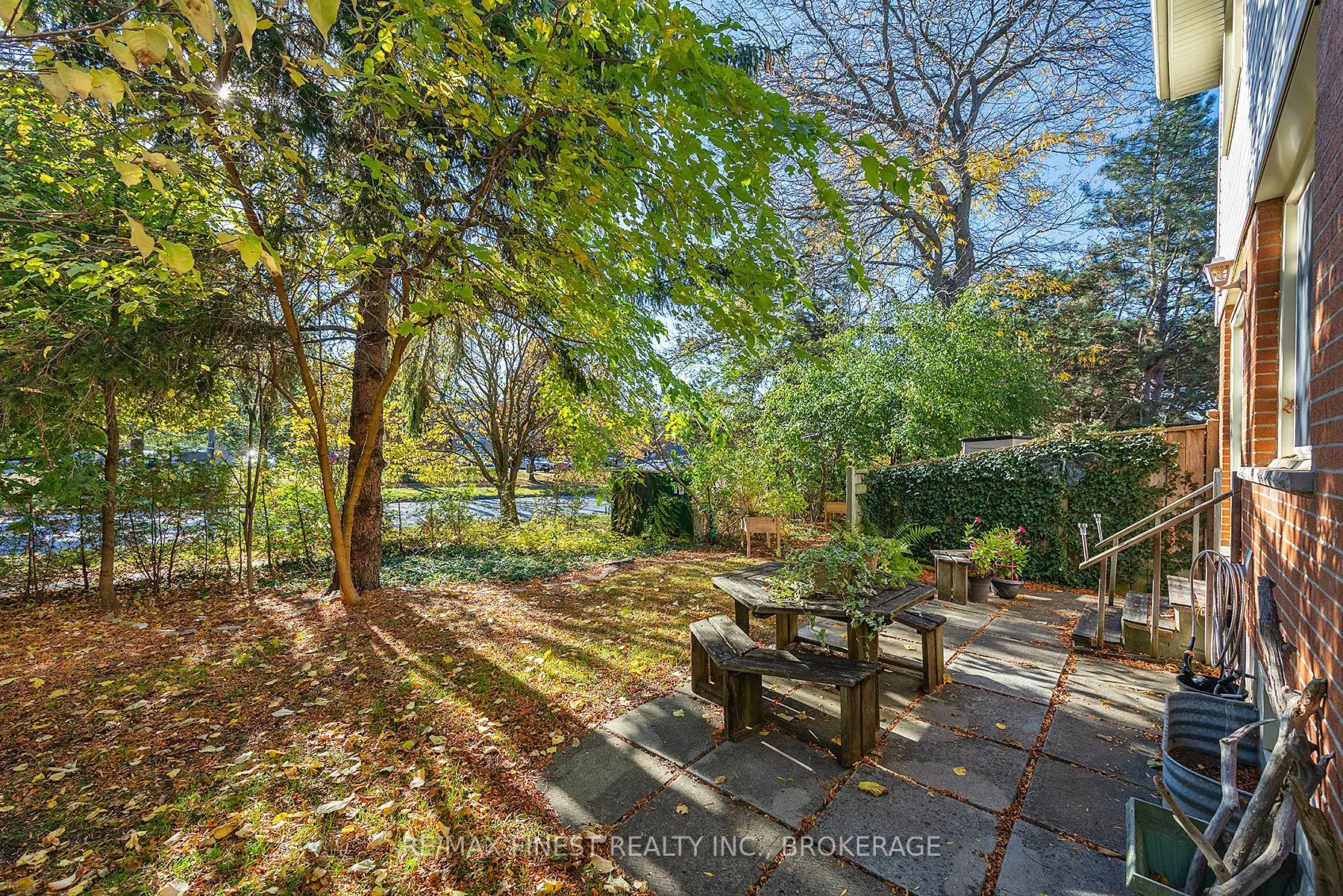 19 Macpherson Avenue, #48