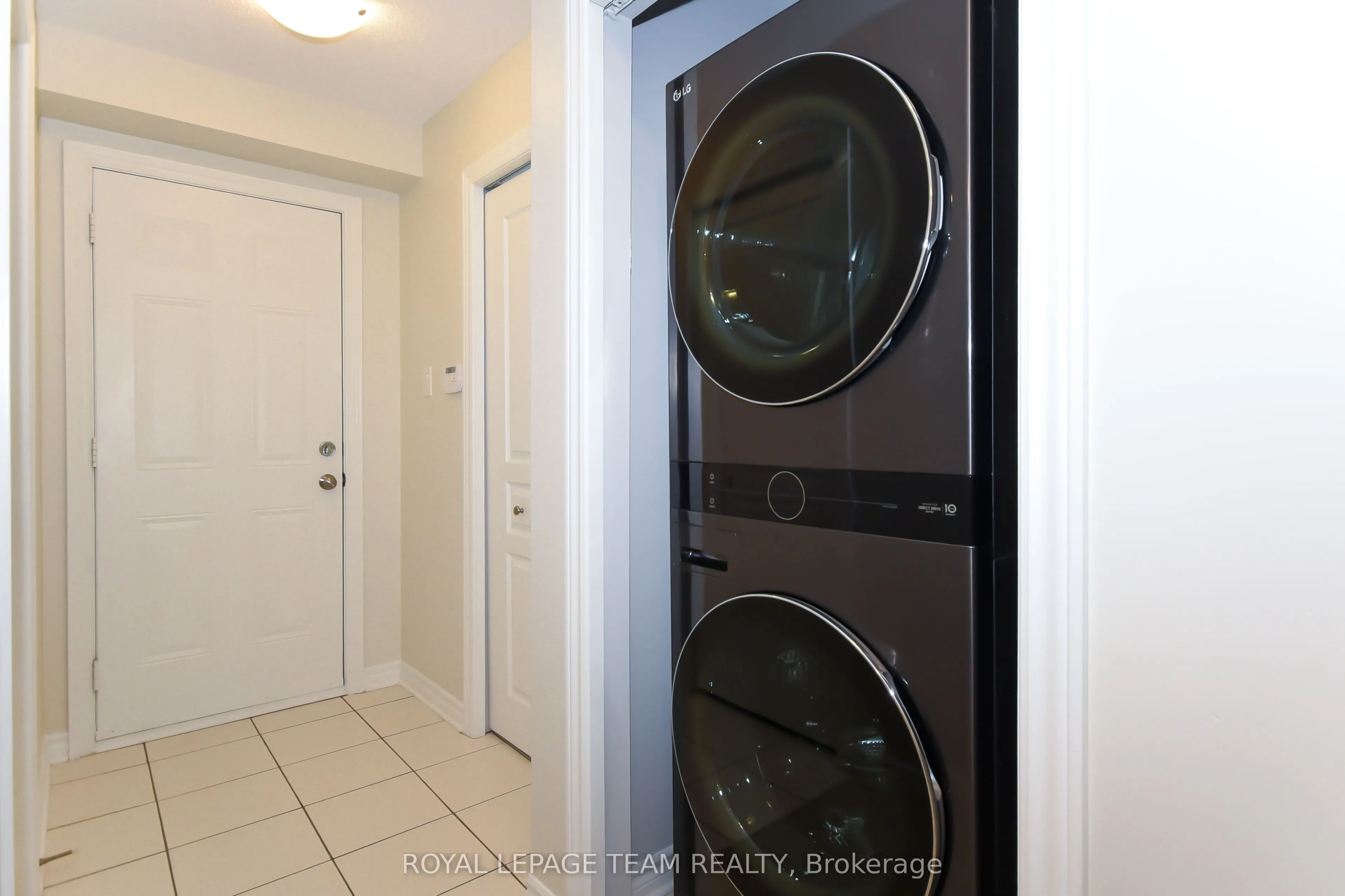 200 Pembina Private, #28