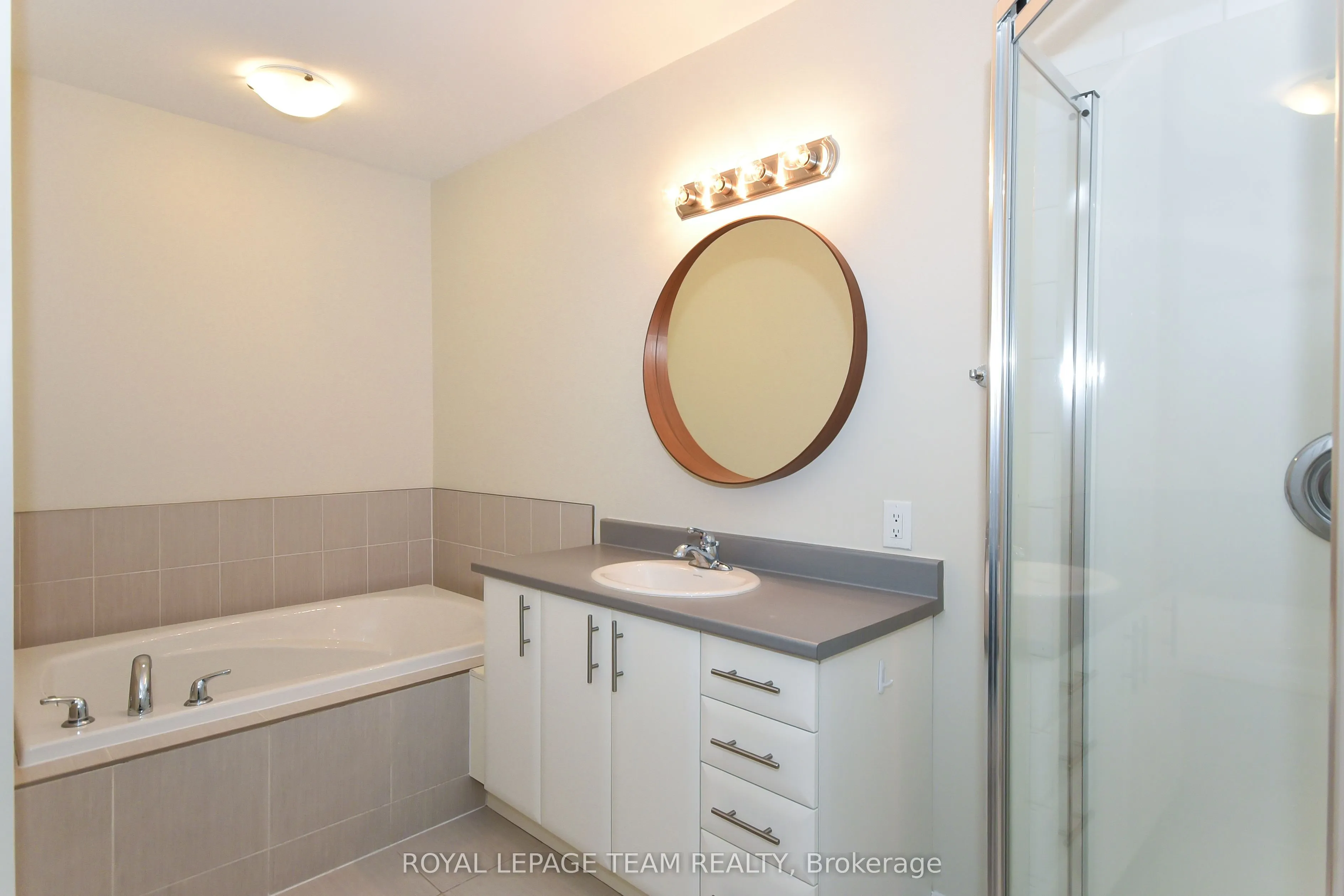 200 Pembina Private, #28