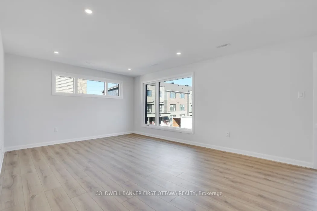 937 Creekway Private, #937