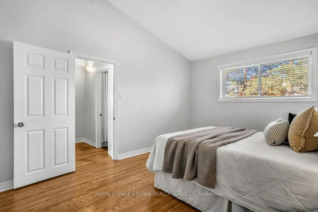 262 Westcourt Place, #12