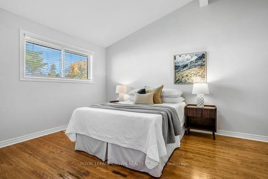 262 Westcourt Place, #12