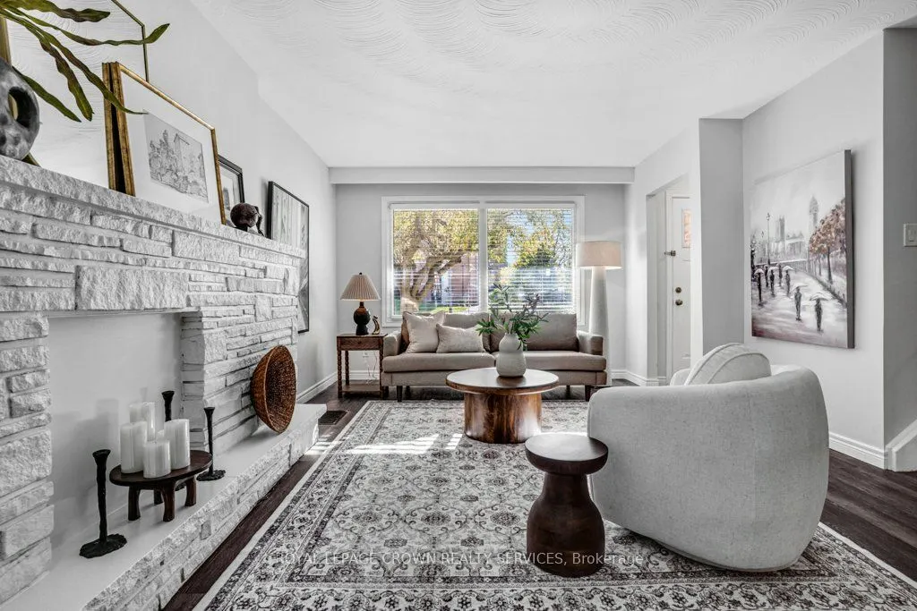 262 Westcourt Place, #12