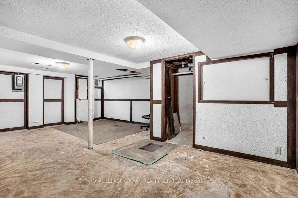 262 Westcourt Place, #12