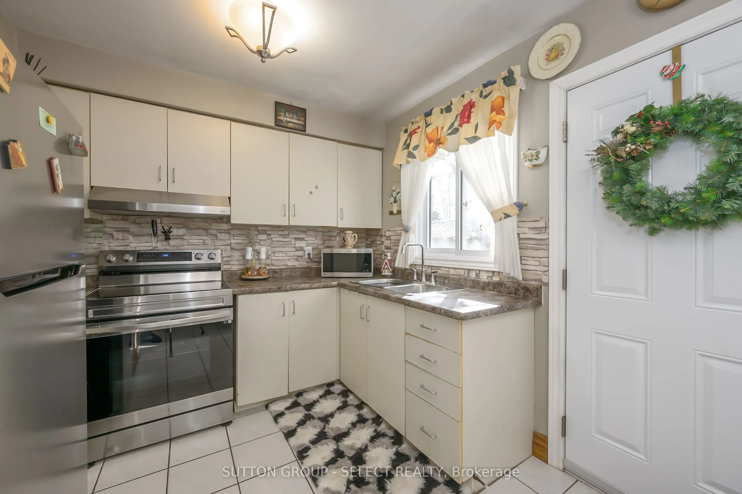 1215 Cheapside Street, #10