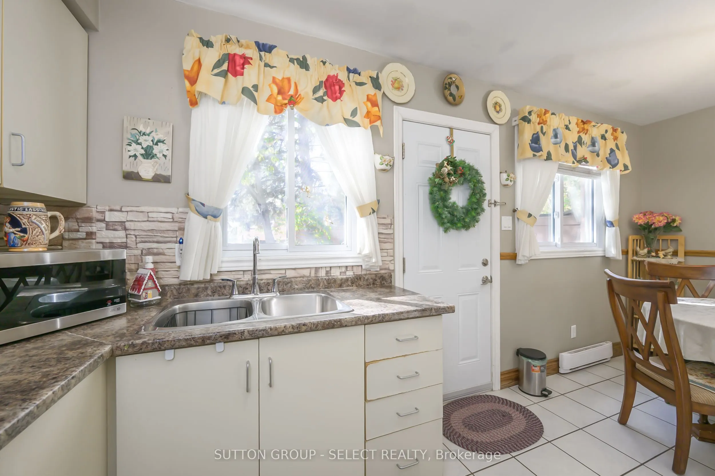 1215 Cheapside Street, #10