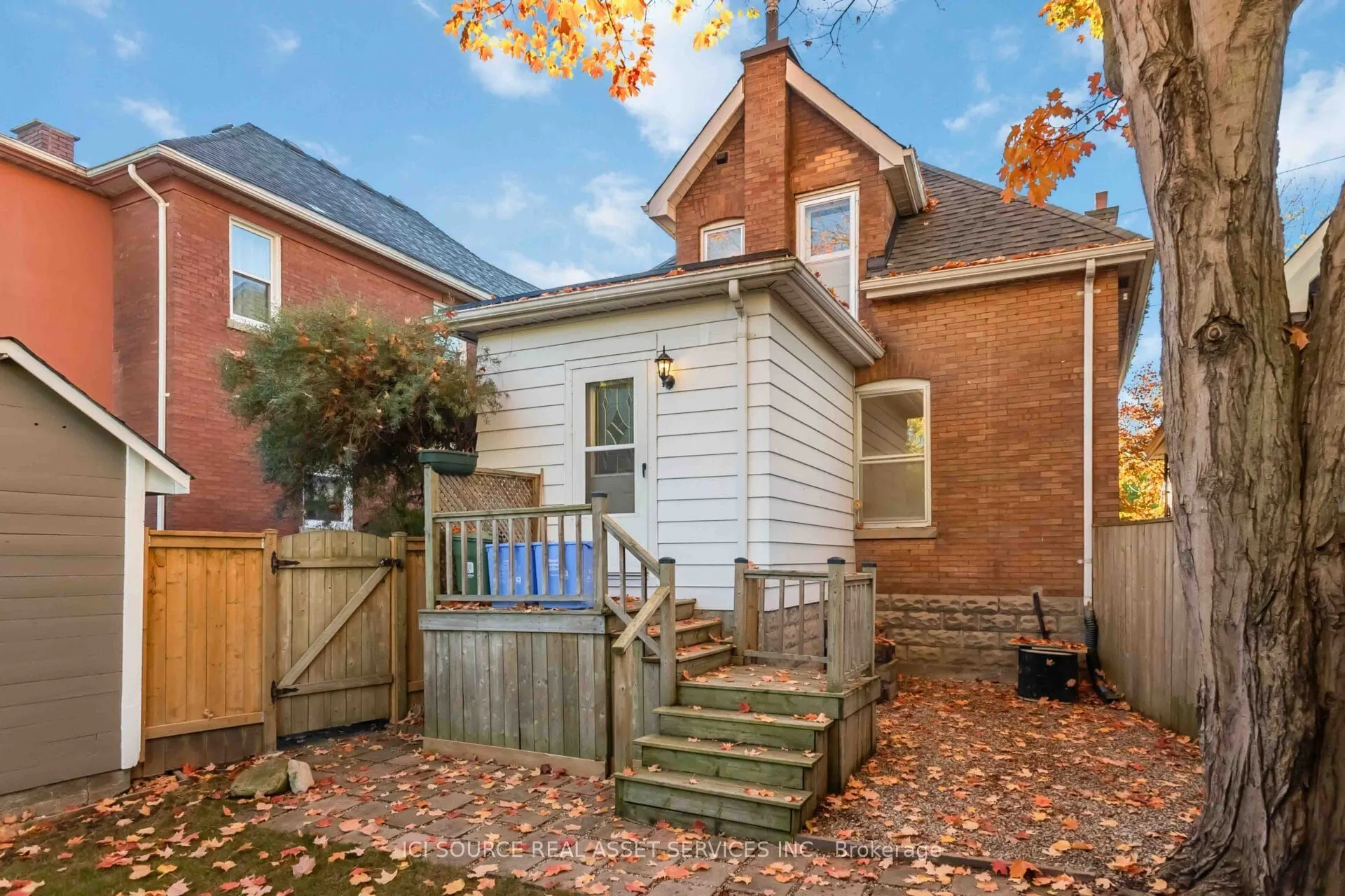 412 Grosvenor Street