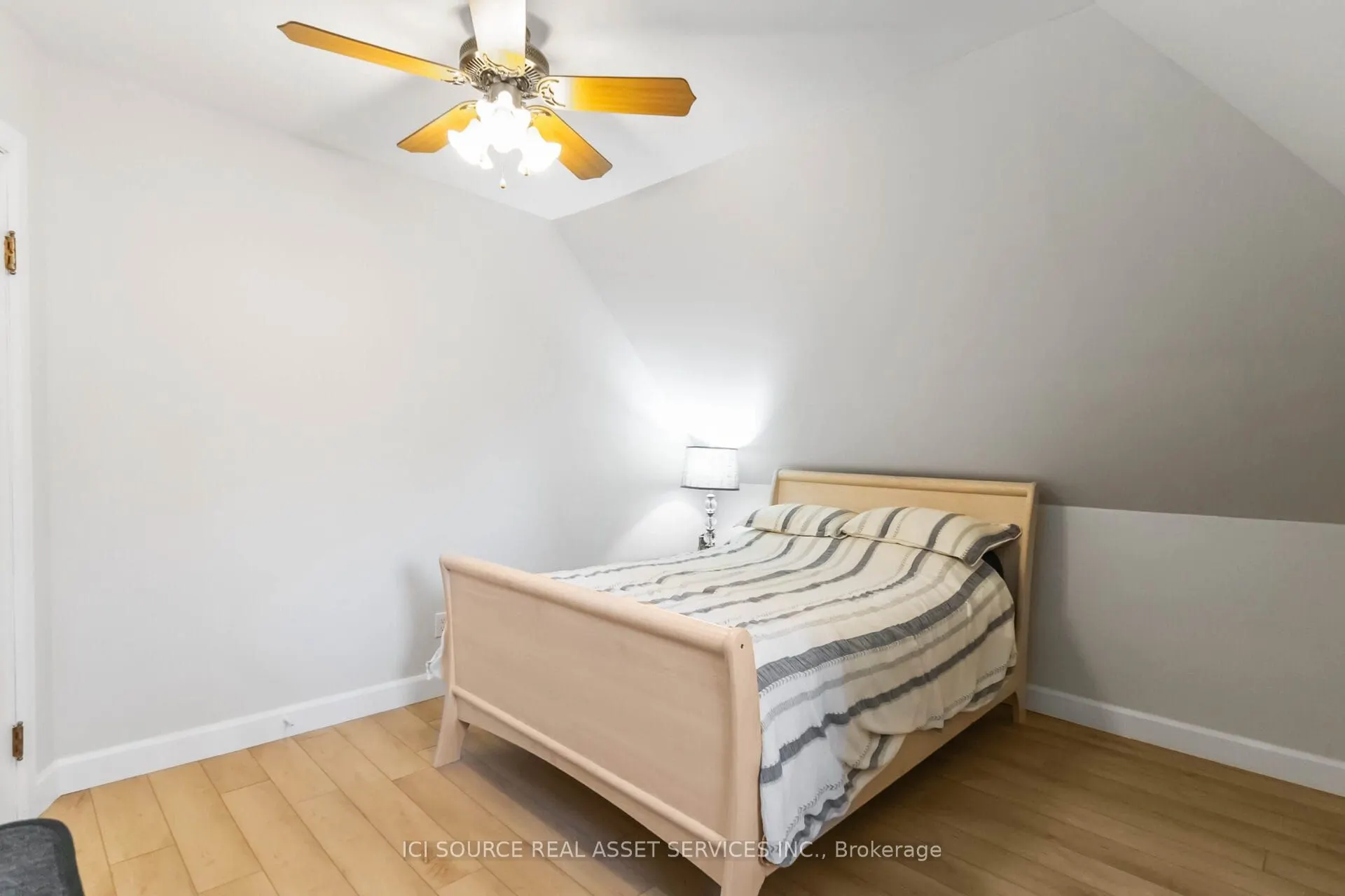 412 Grosvenor Street