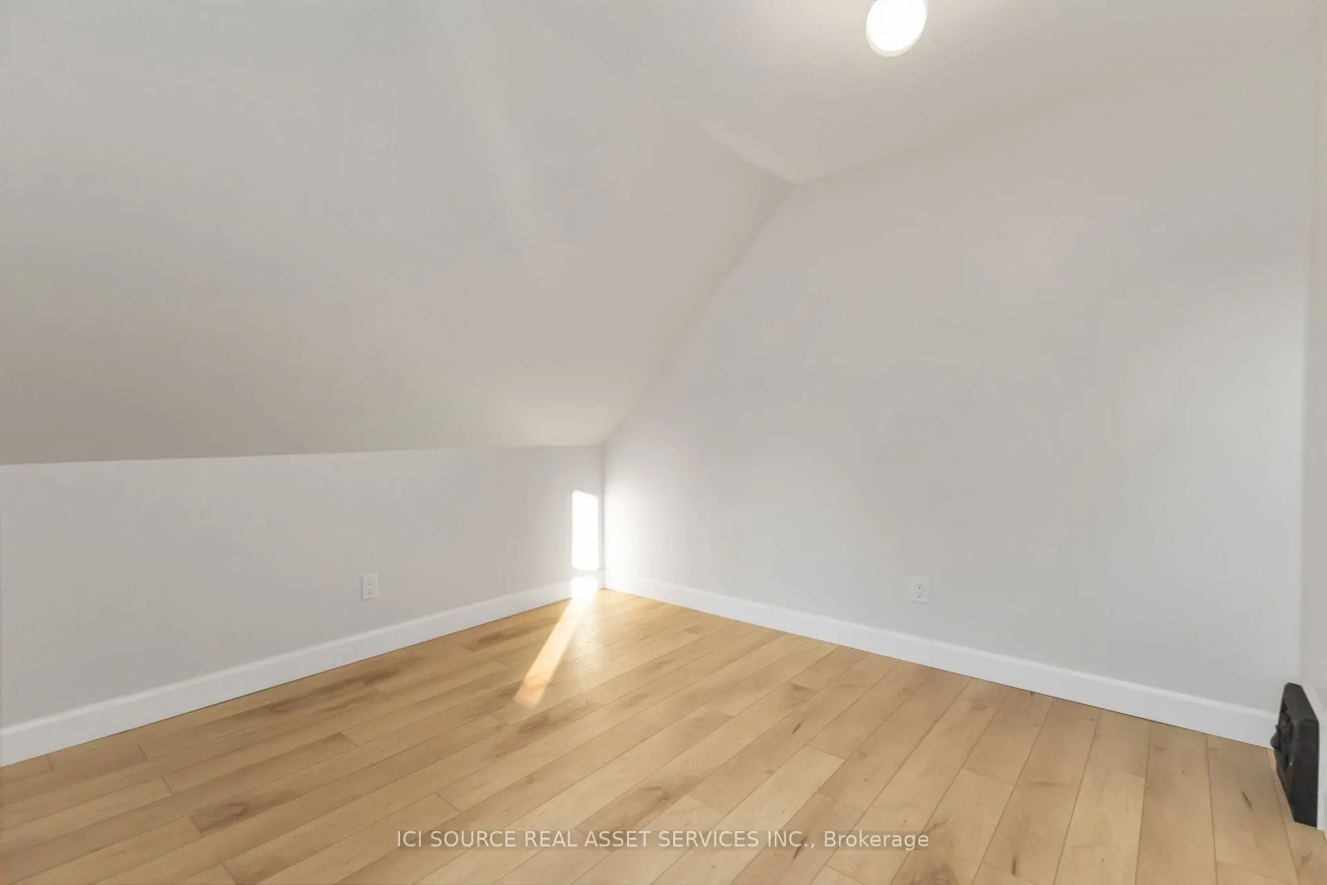 412 Grosvenor Street