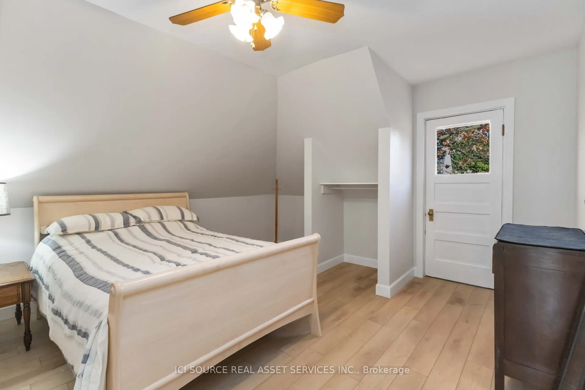 412 Grosvenor Street