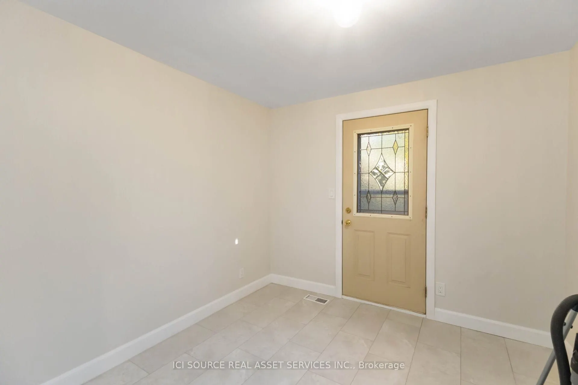 412 Grosvenor Street