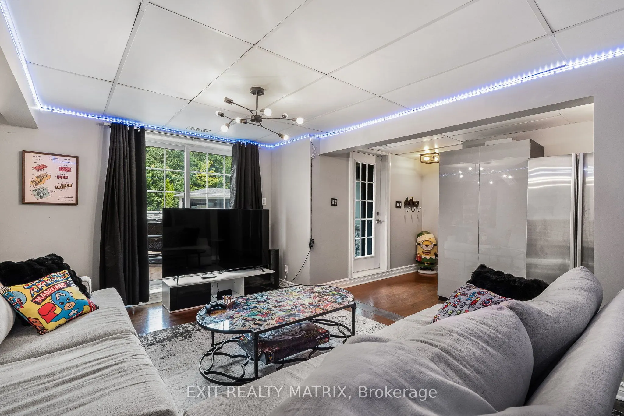 1271 GEORGES VANIER Drive