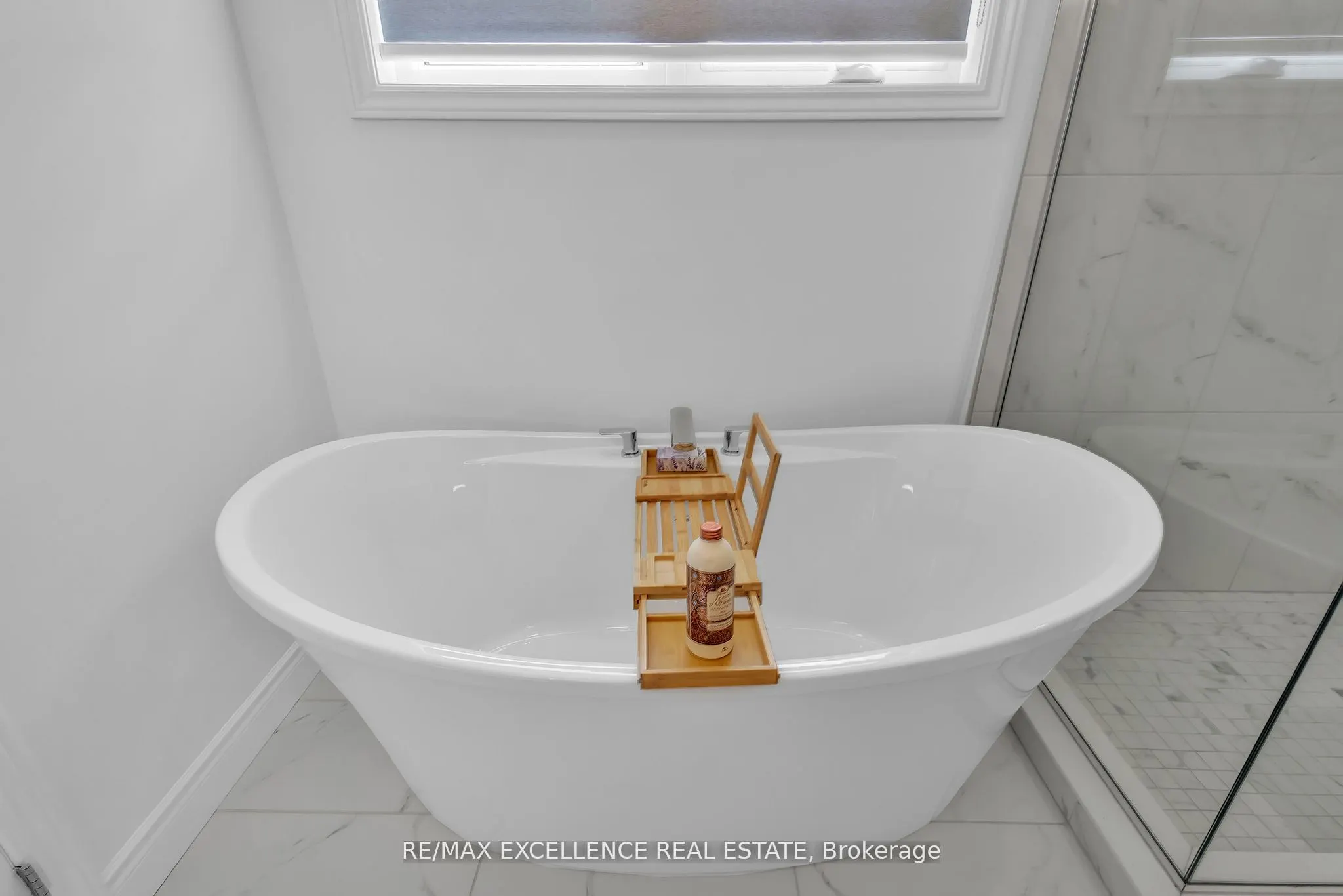 1464 Medway Park Drive