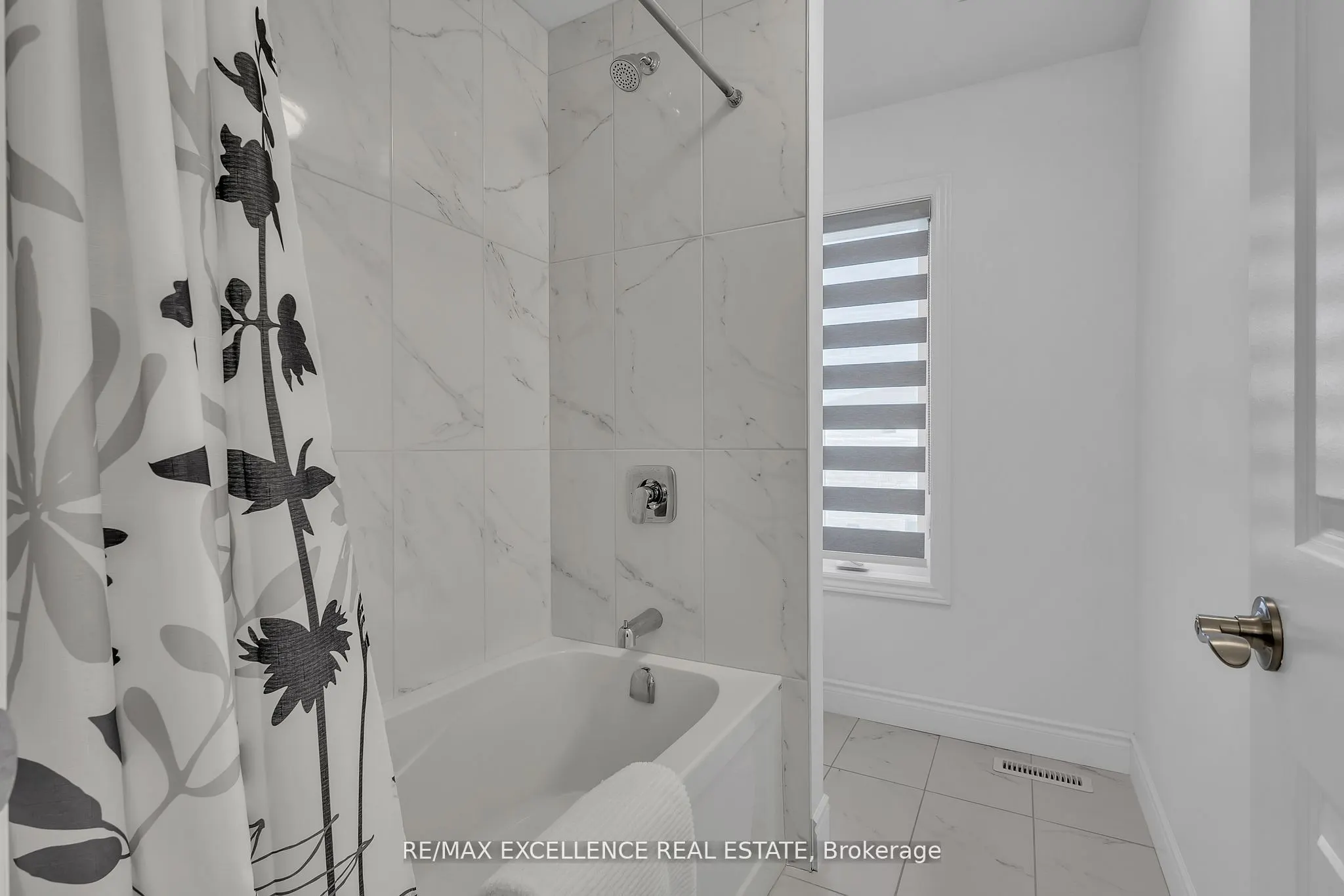 1464 Medway Park Drive