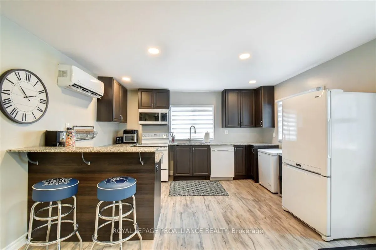 75 A & B Hughes Lane