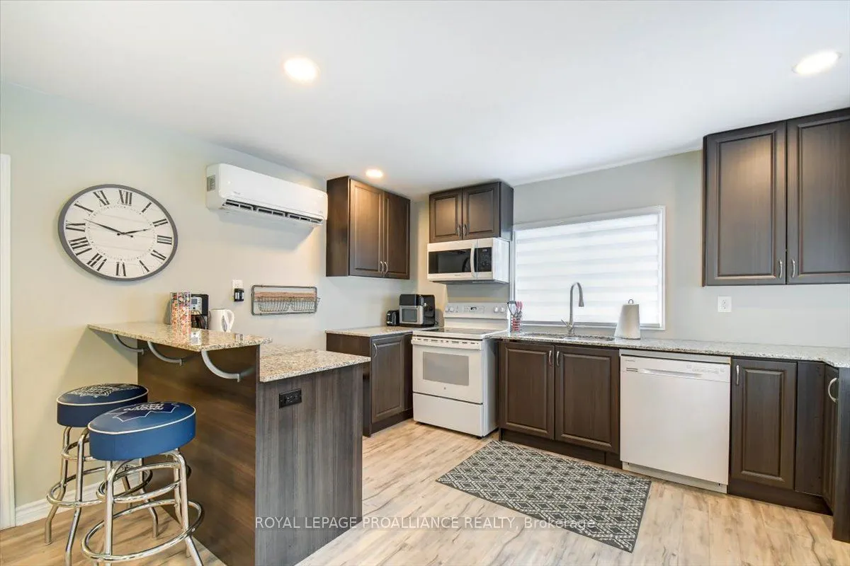 75 A & B Hughes Lane