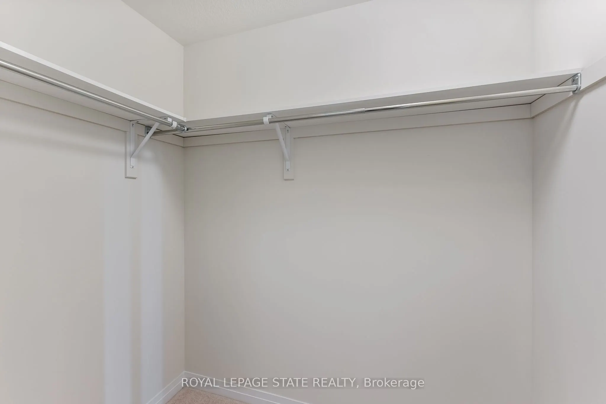 660 Colborne Street W, #26