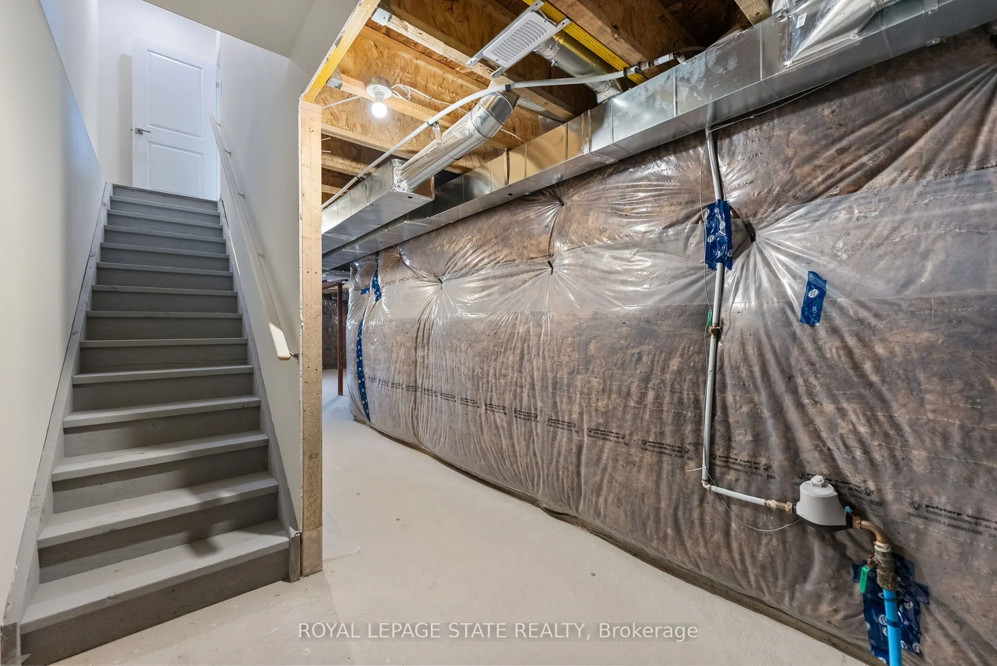 660 Colborne Street W, #26