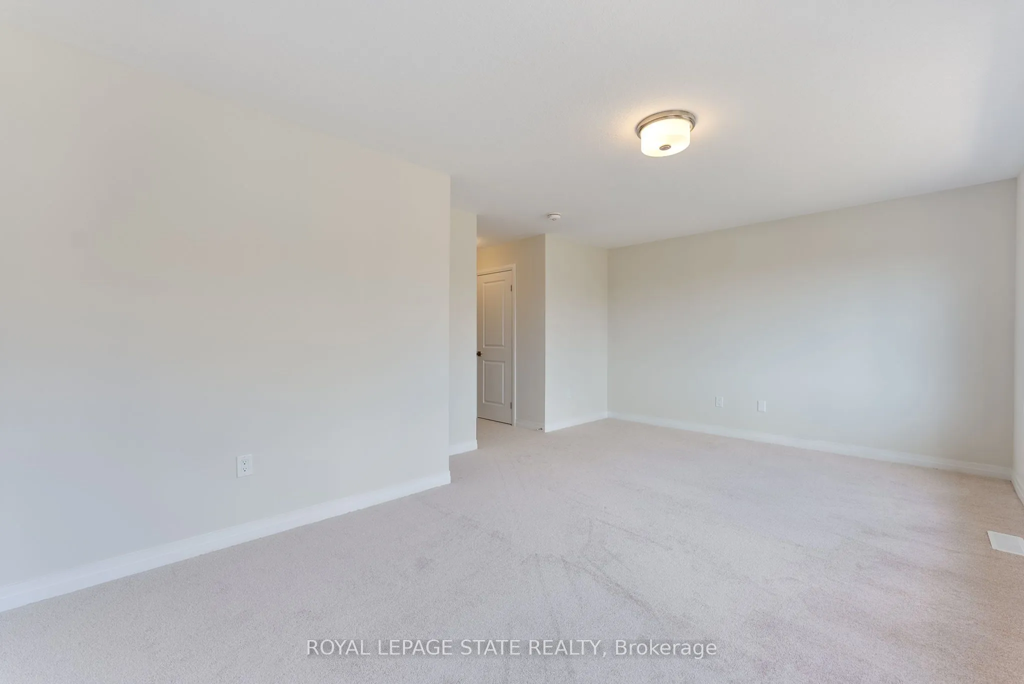 660 Colborne Street W, #26