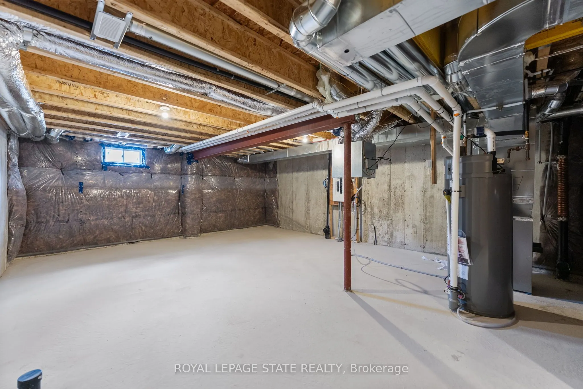 660 Colborne Street W, #26