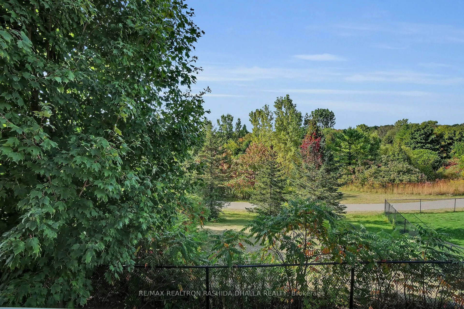 1850 Beaverbrook Avenue, #18