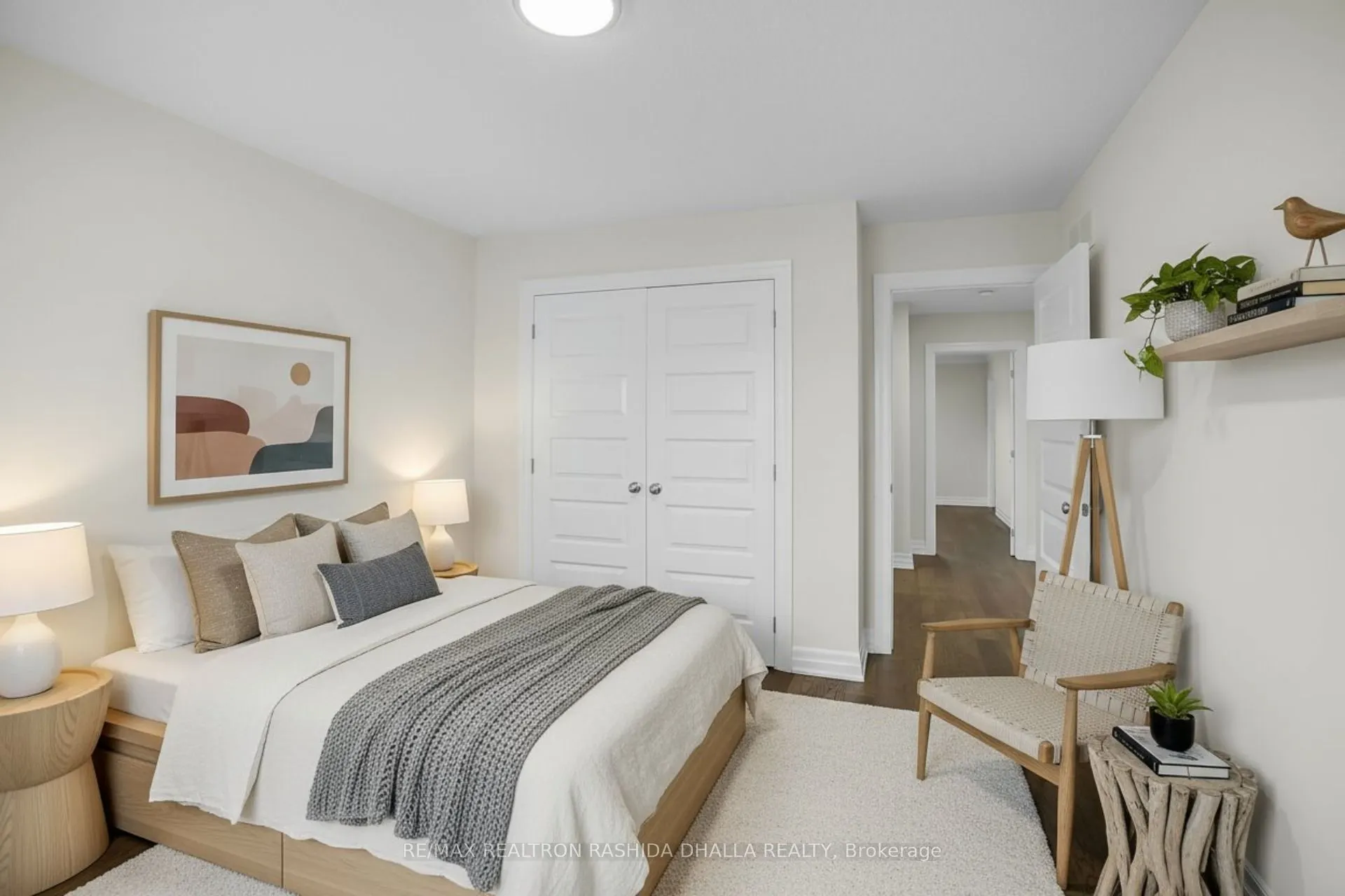 1850 Beaverbrook Avenue, #18