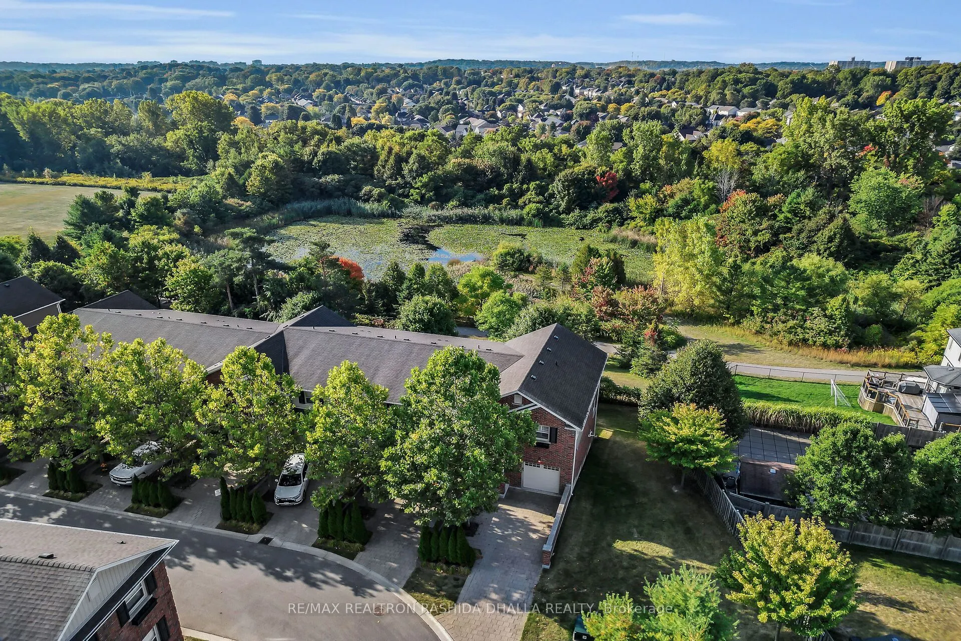 1850 Beaverbrook Avenue, #18