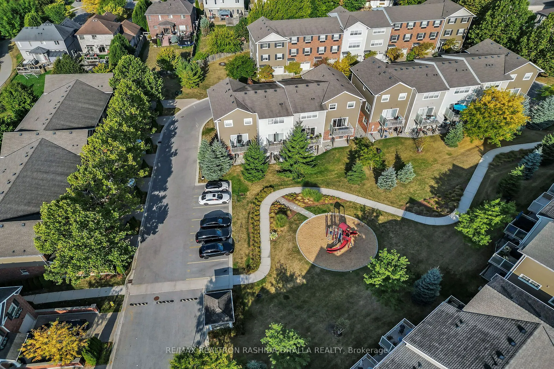 1850 Beaverbrook Avenue, #18