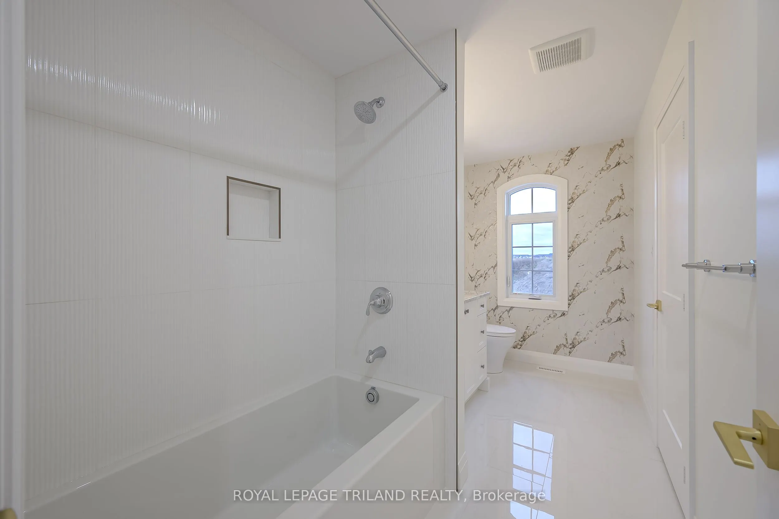 4038 AYRSHIRE Avenue