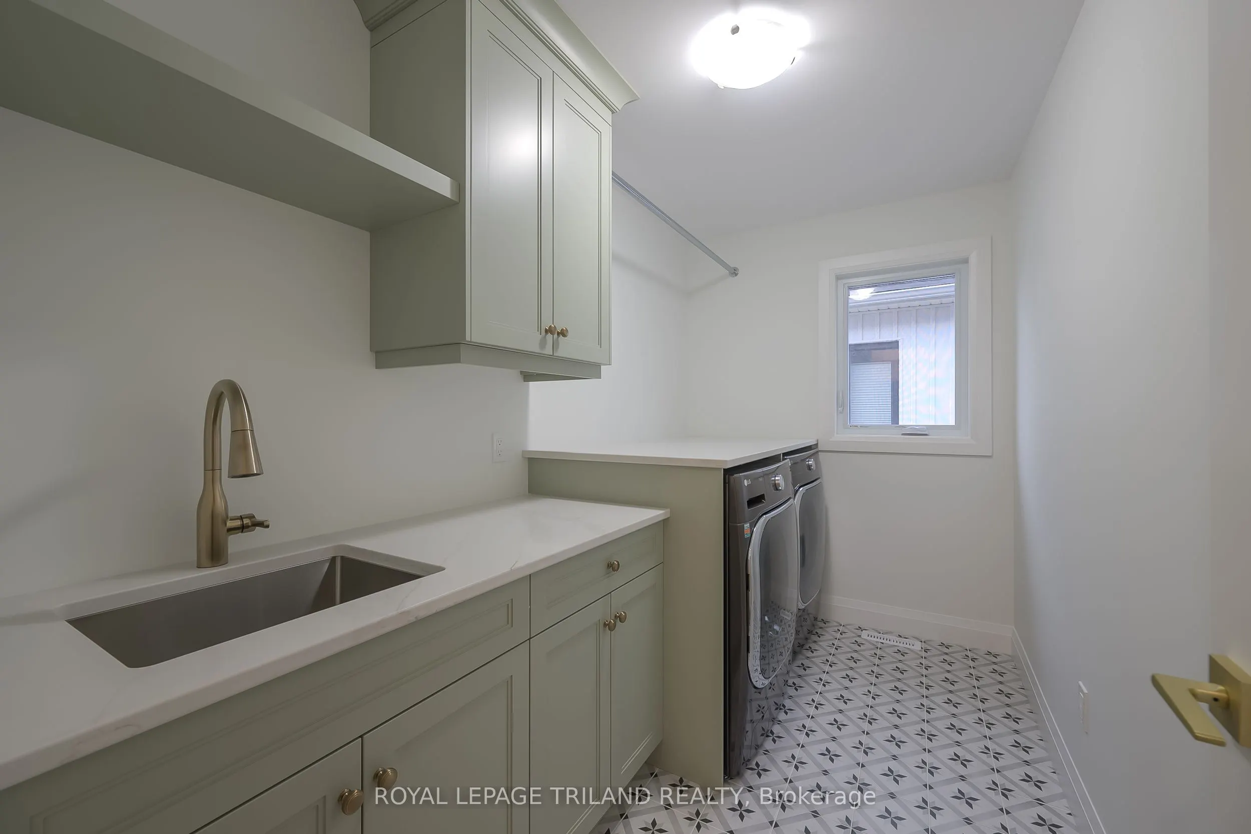 4038 AYRSHIRE Avenue