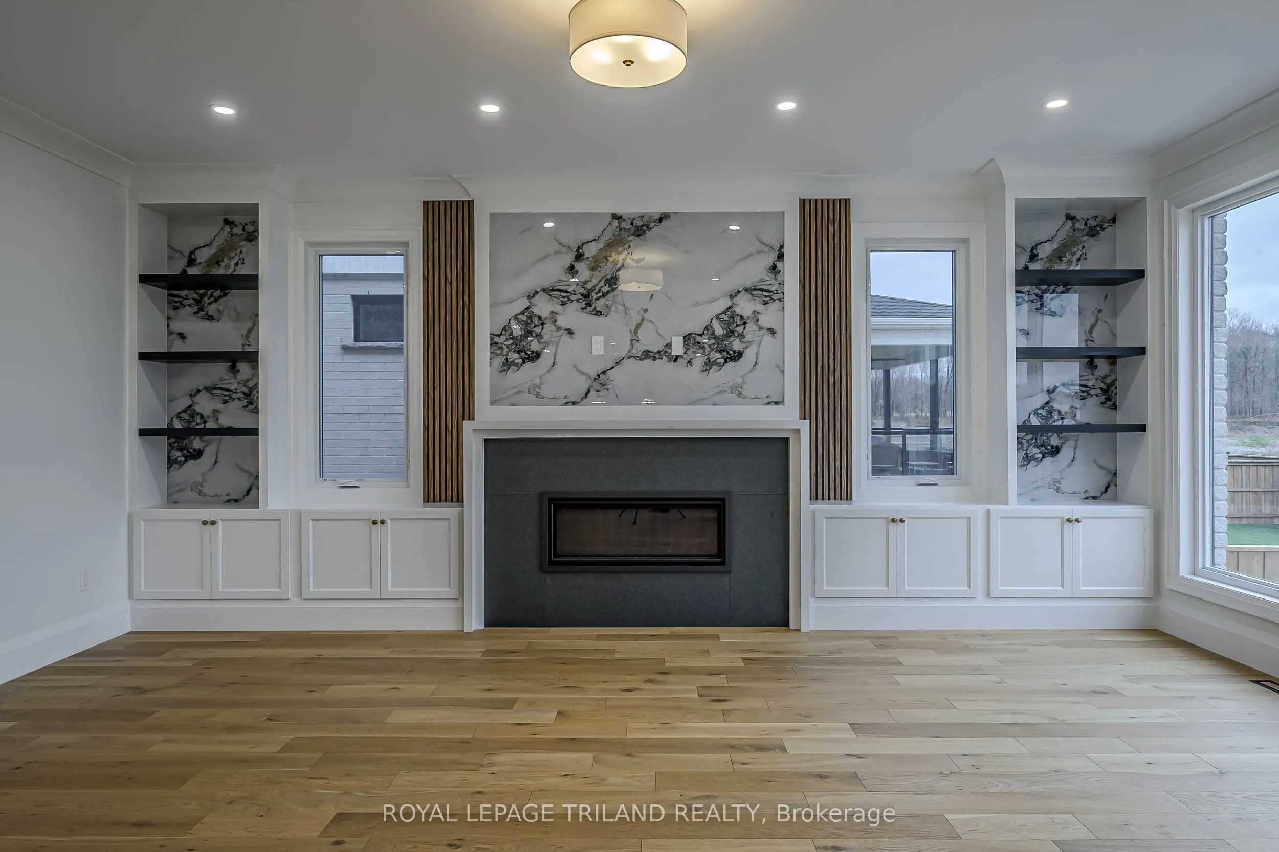 4038 AYRSHIRE Avenue